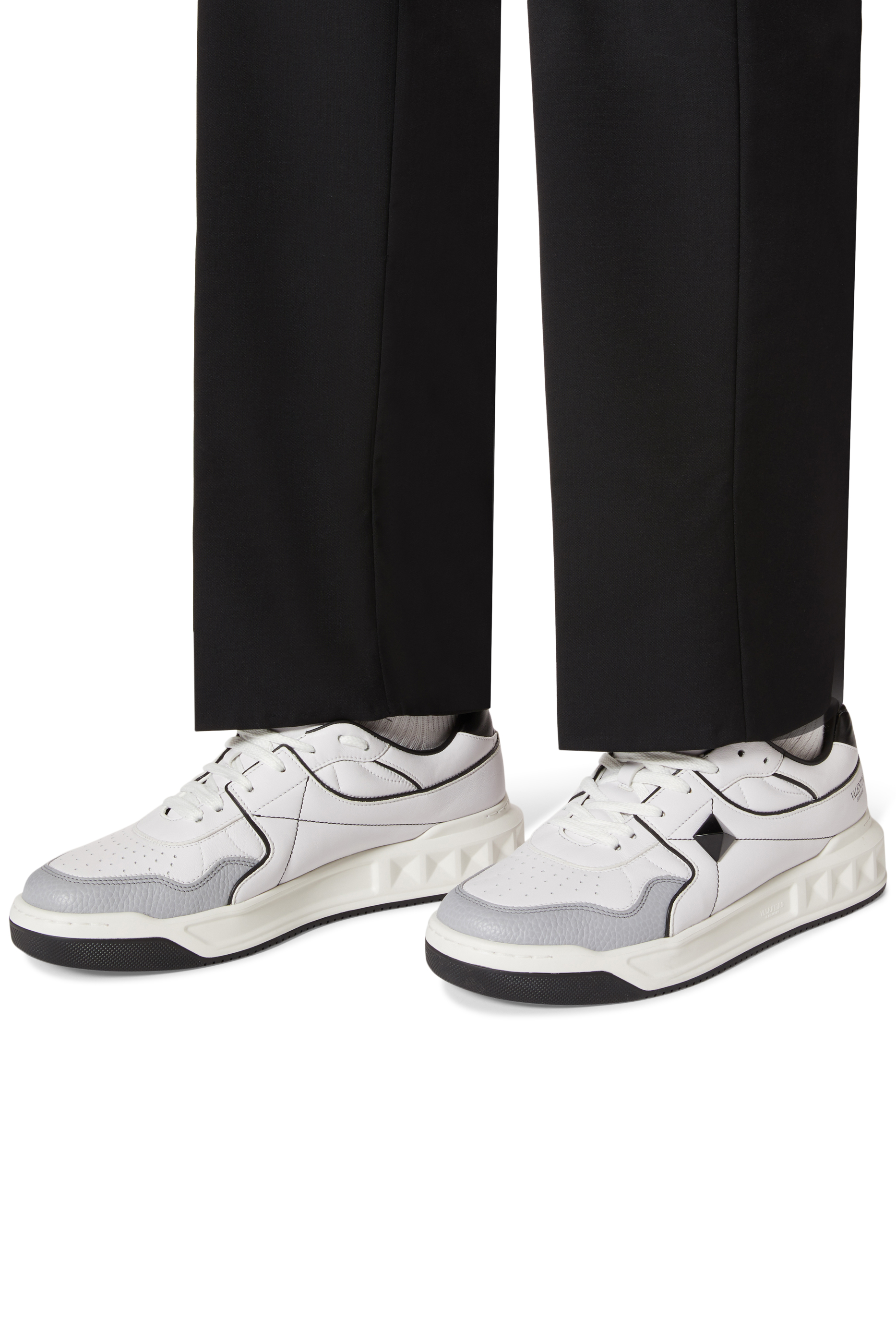 Valentino Garavani One Stud Low-Top Sneakers