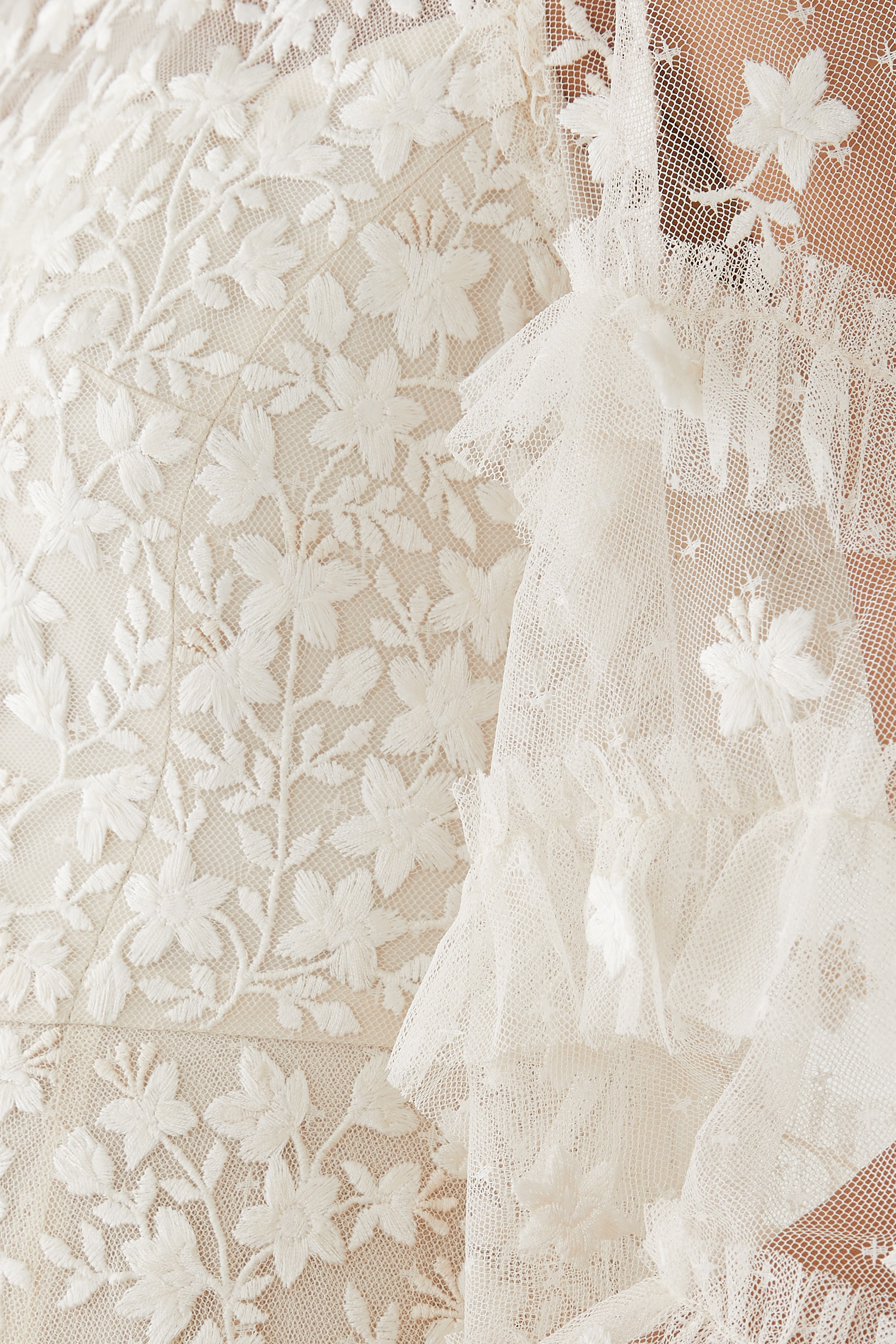 Everett Bloom Round Neck Midi Gown