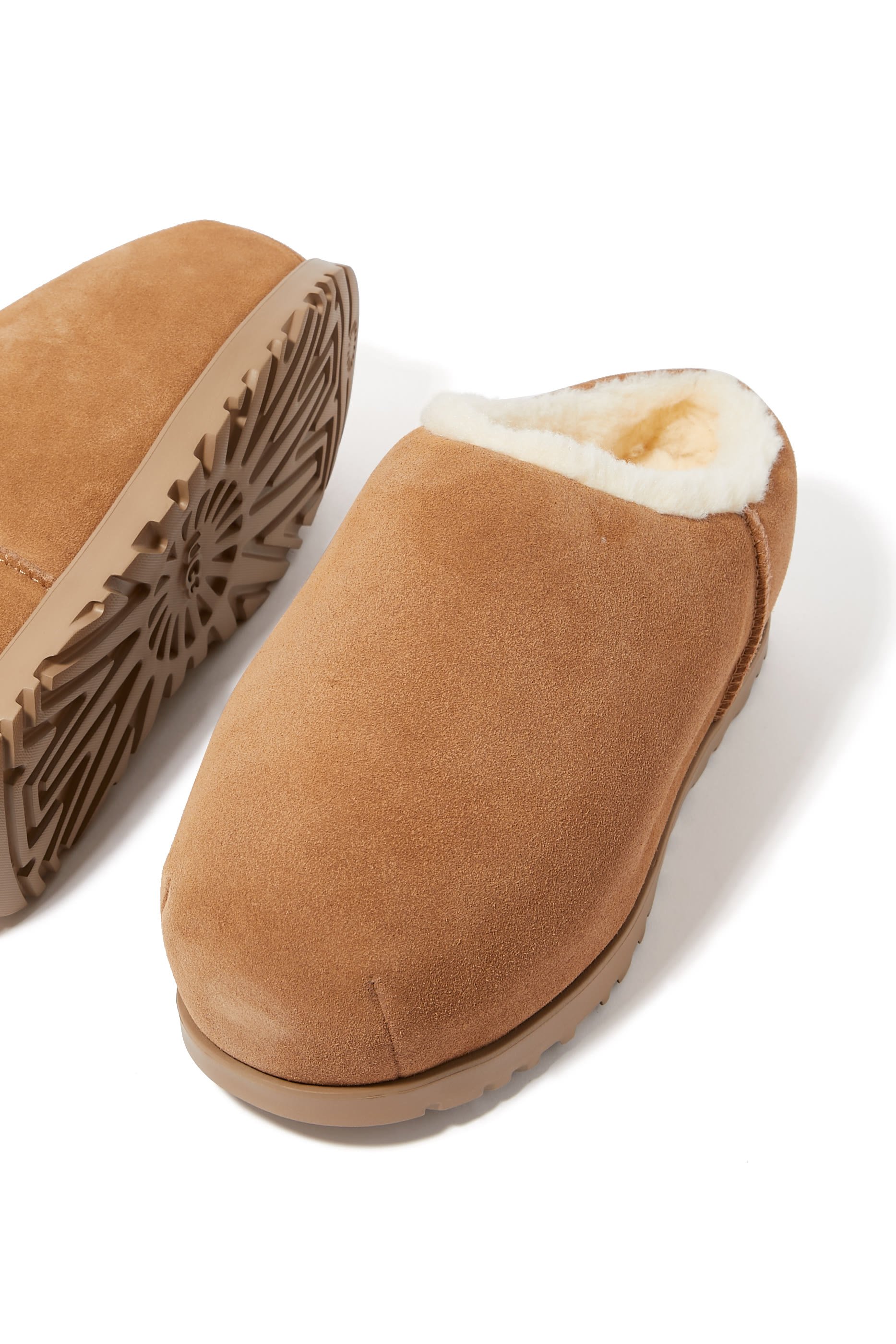 Pumped Slide Slippers