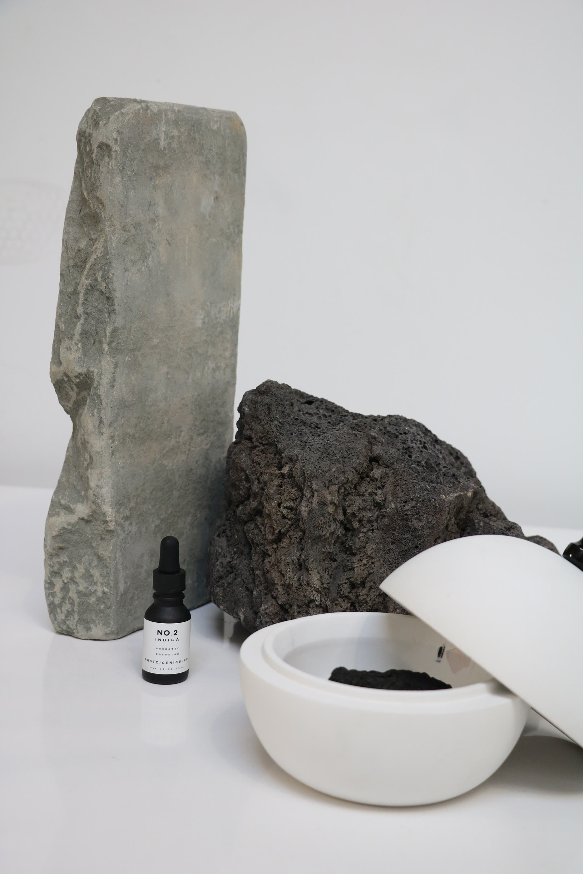 No.2 Indica Concrete Dome Diffuser