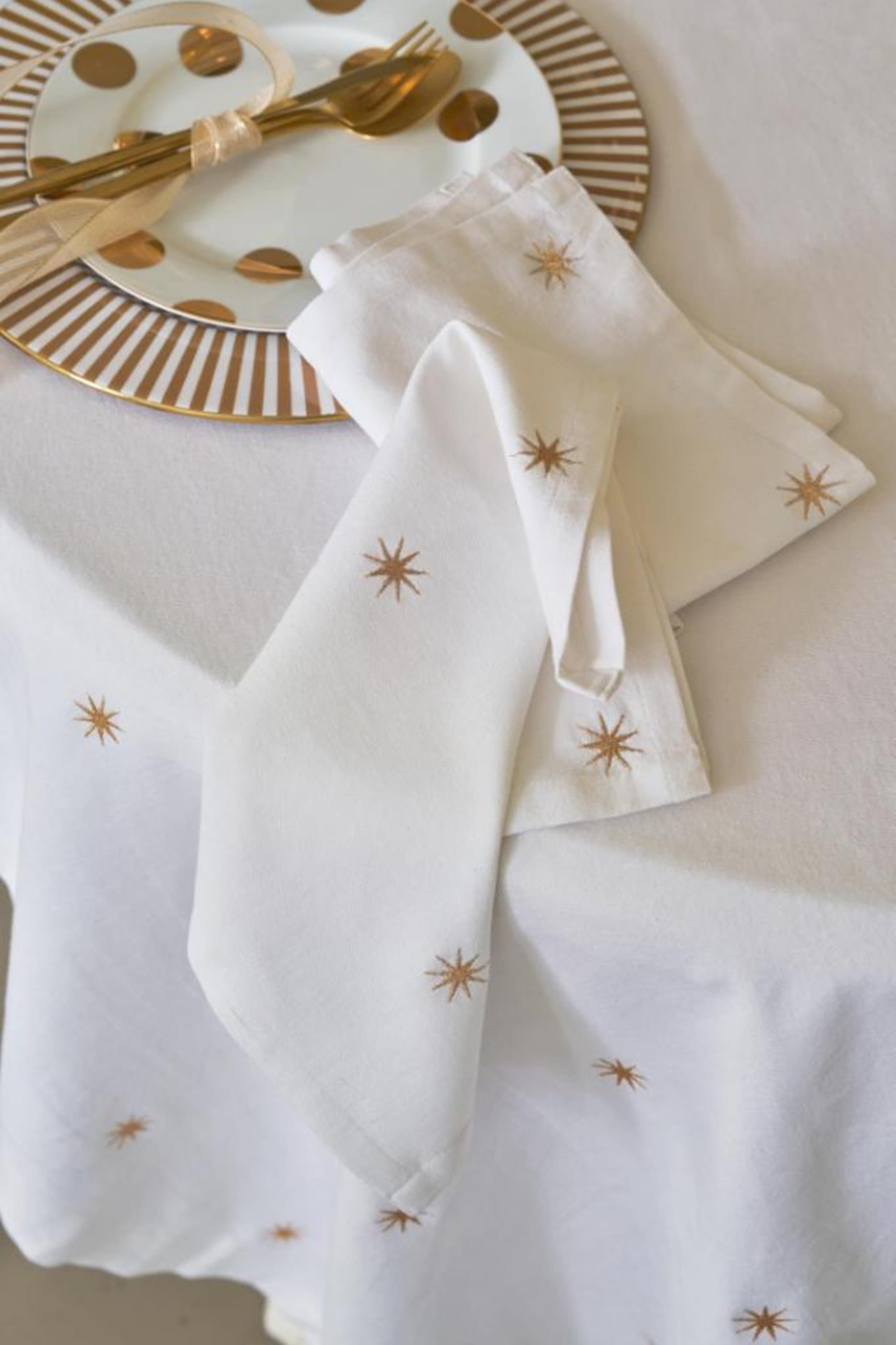 Stars Gold Embroidery Table Cloth
