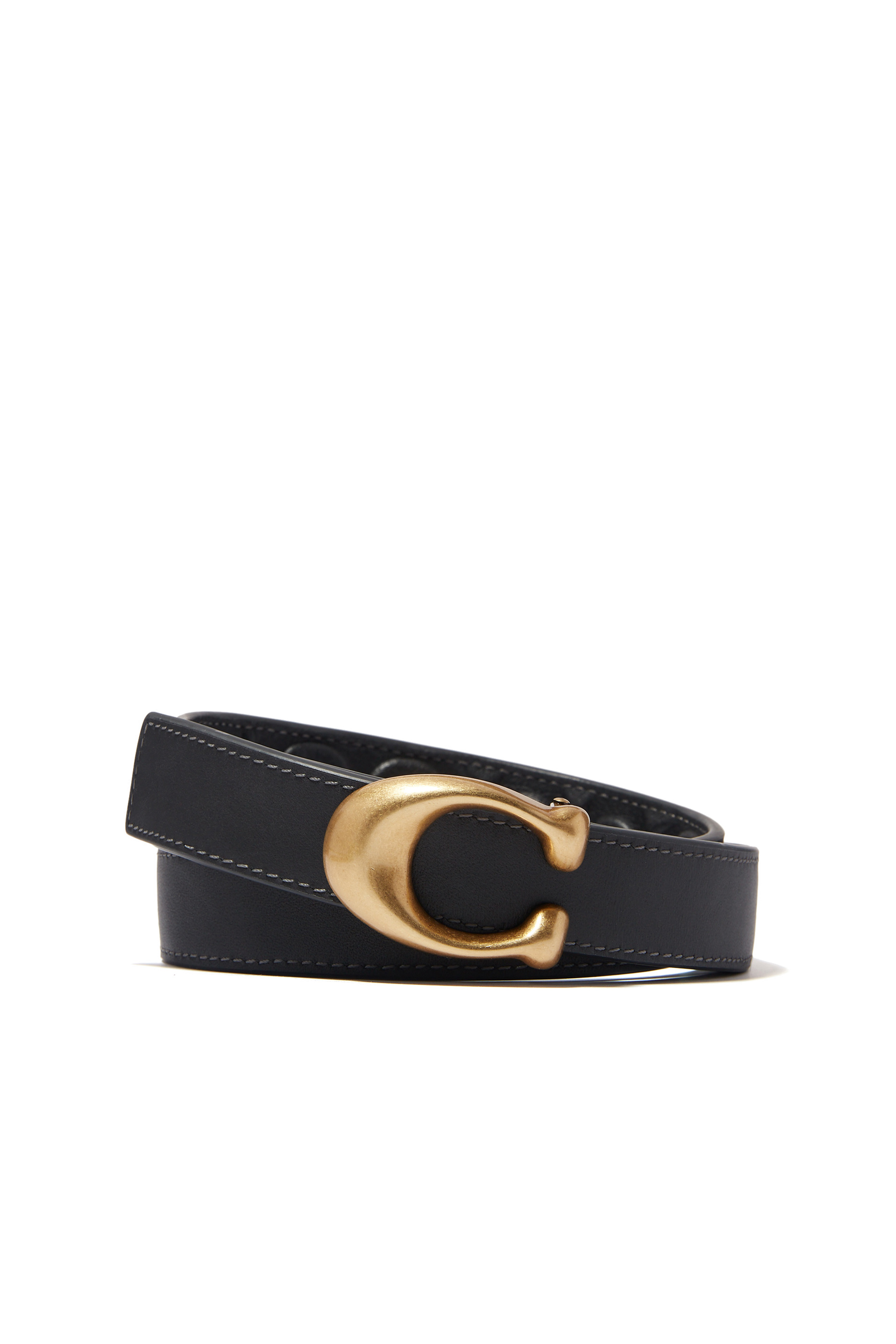 Sculpted Signature Buckle Cut-To-Size Reversible Belt