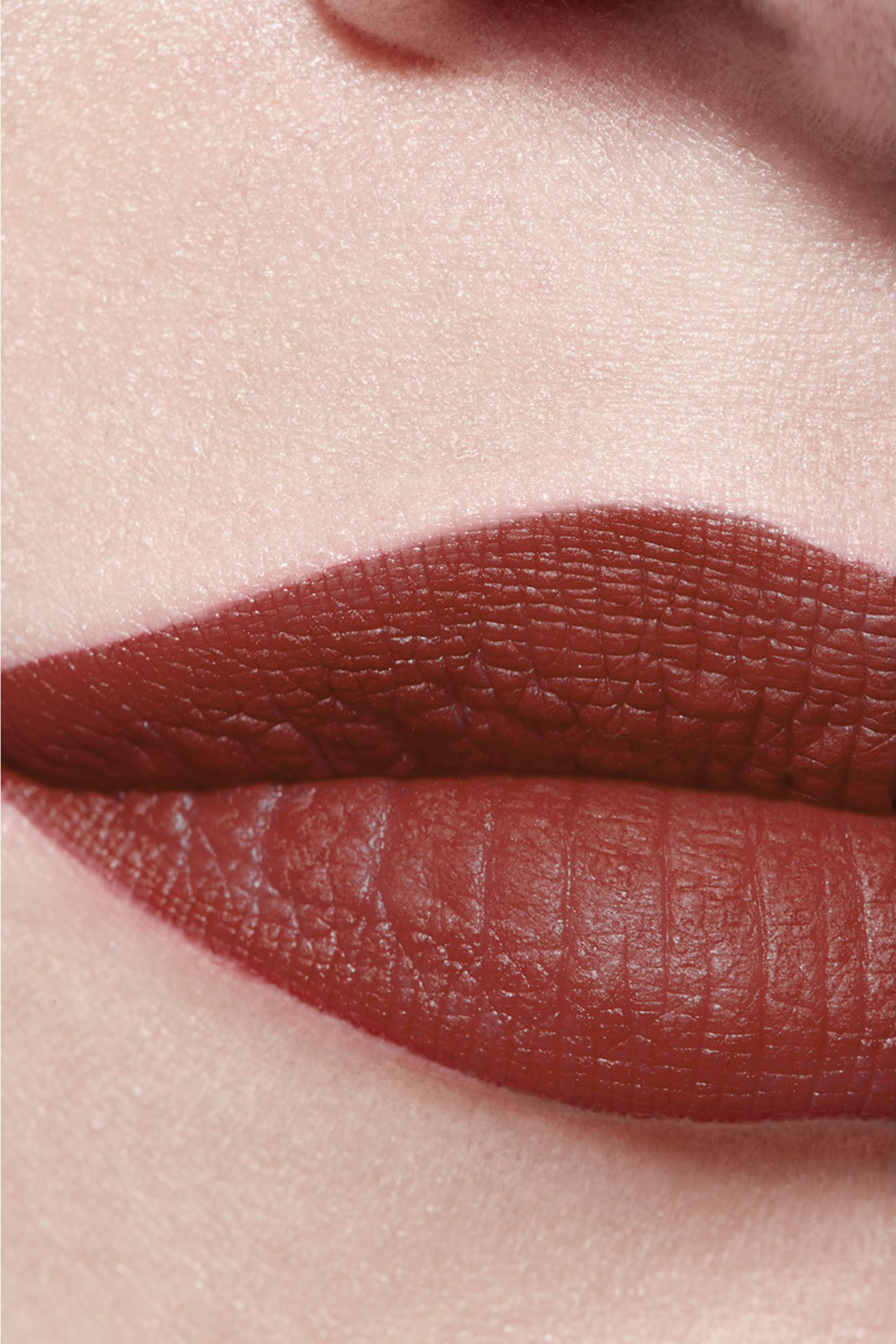 Rouge Allure Velvet Luminous Matte Lip Colour