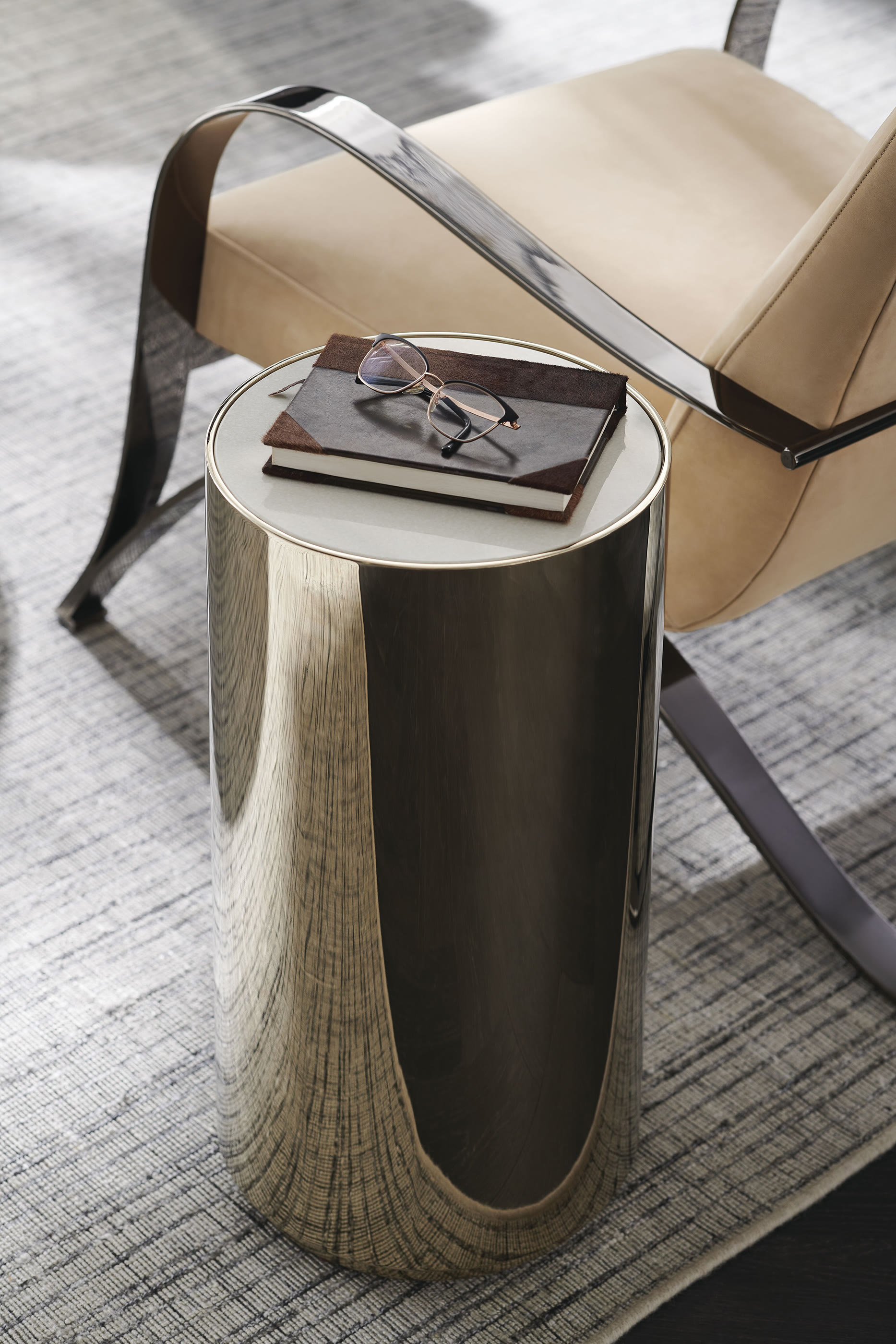 Round About Short Side Table