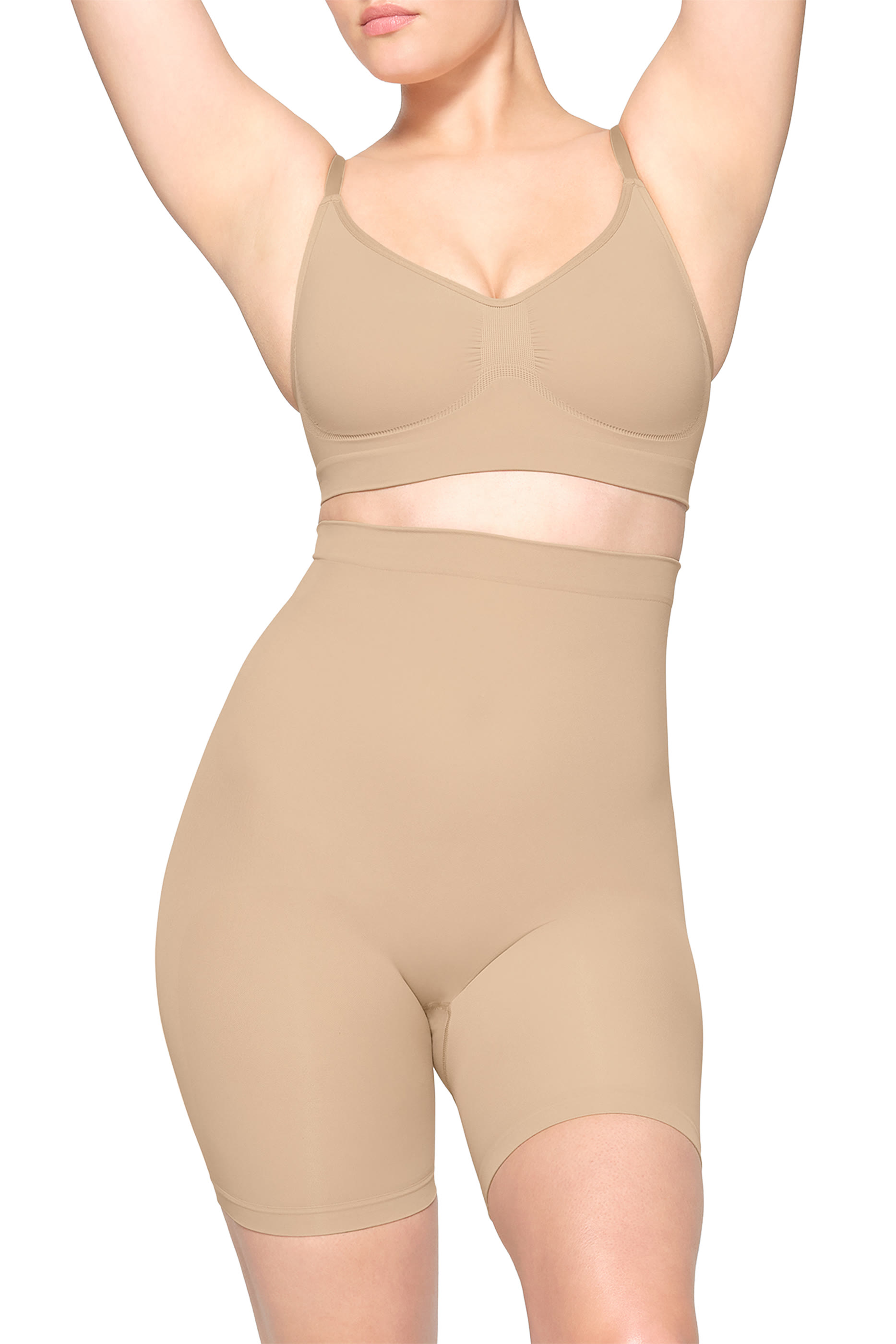  Seamless Sculpt  Mid-Thigh Shorts