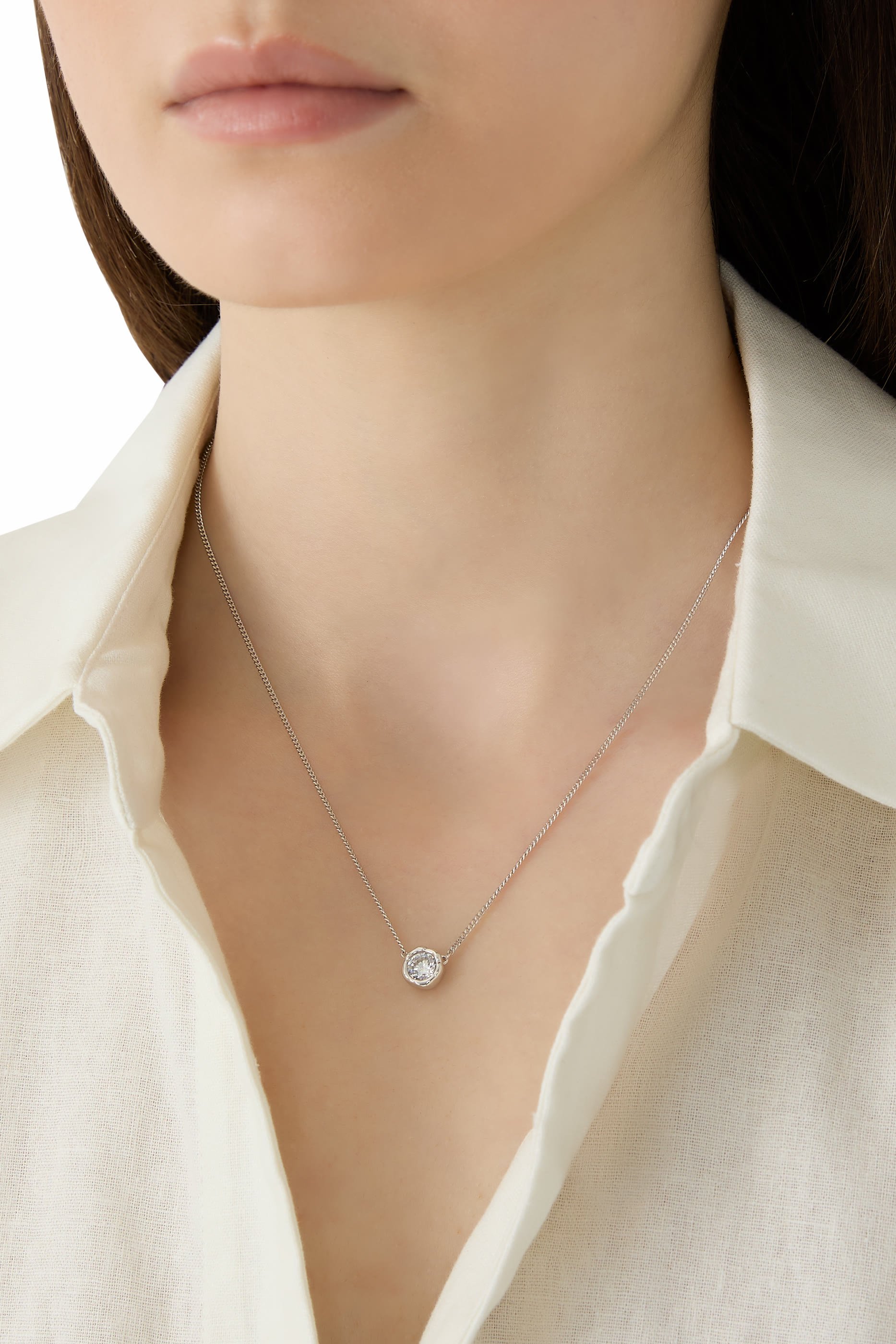 Asterales Solitaire Necklace