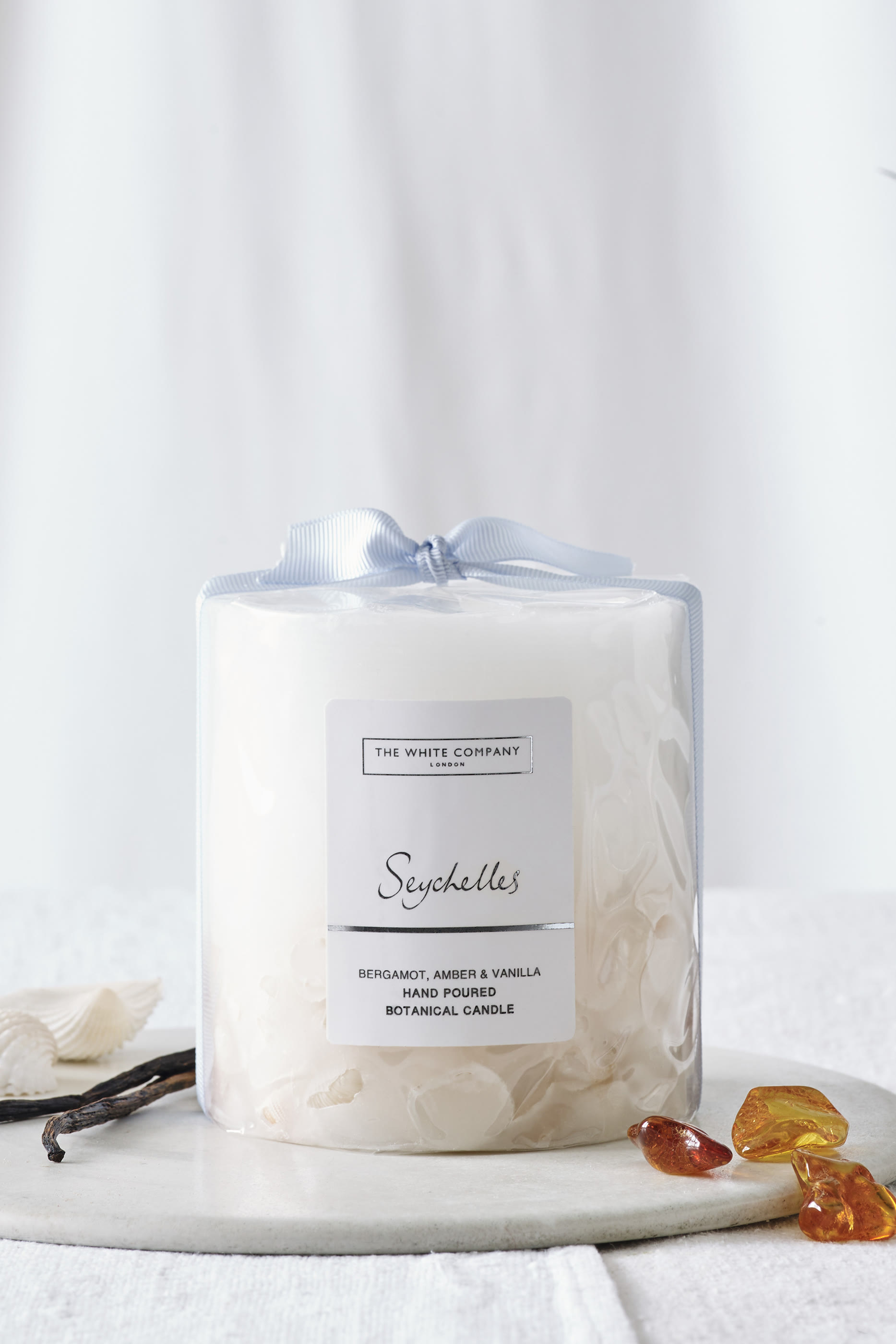Medium Seychelles Botanical Candle
