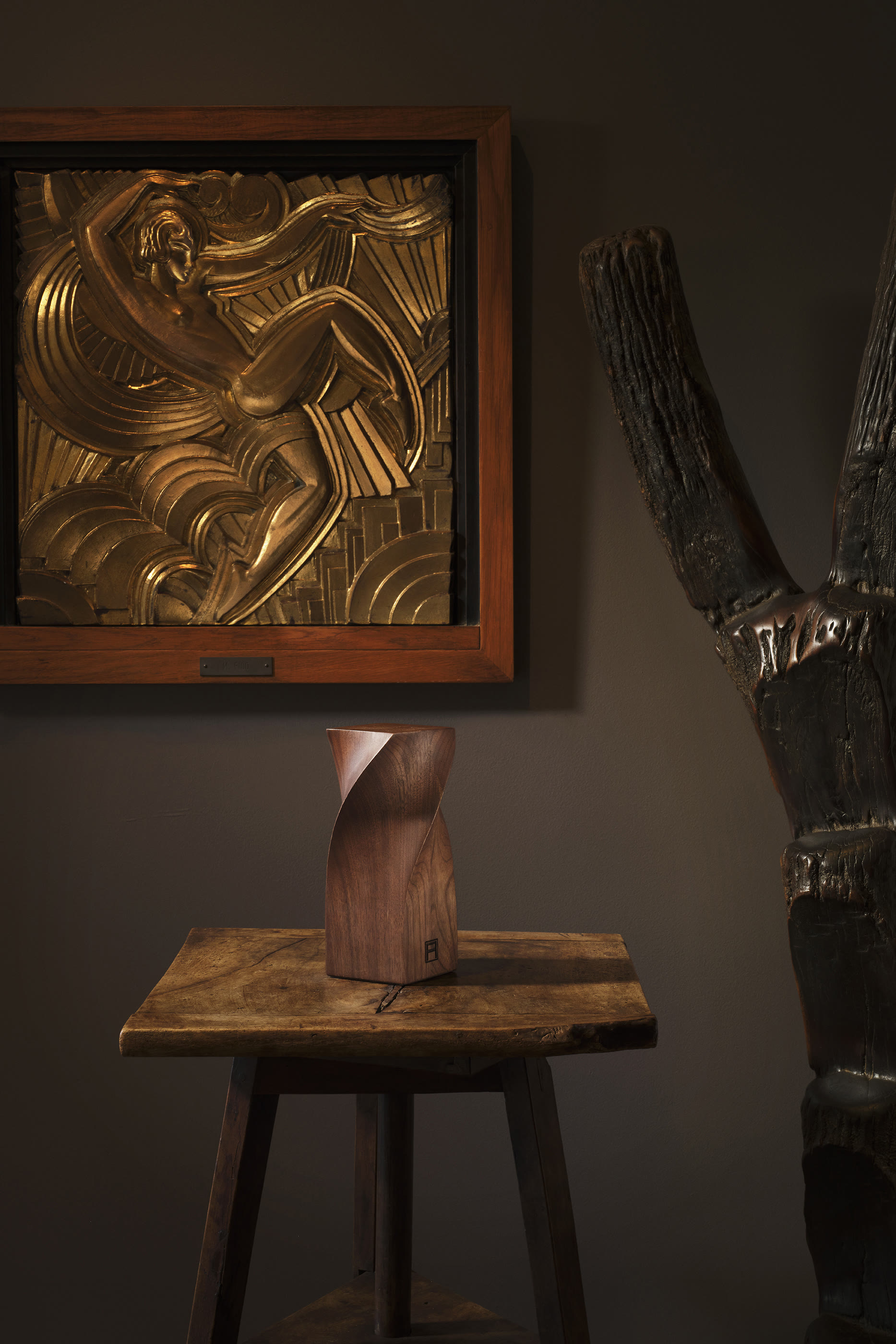 Twist Bookend – Wood