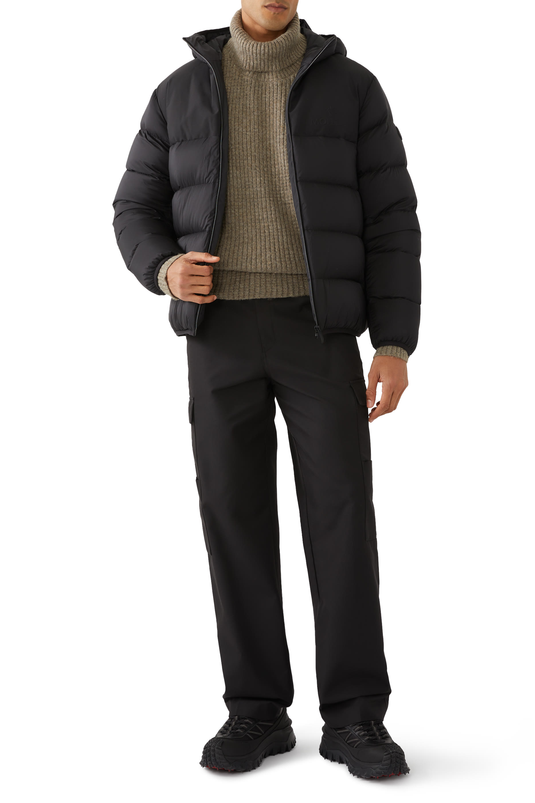 Veumont Hooded Short Down Jacket