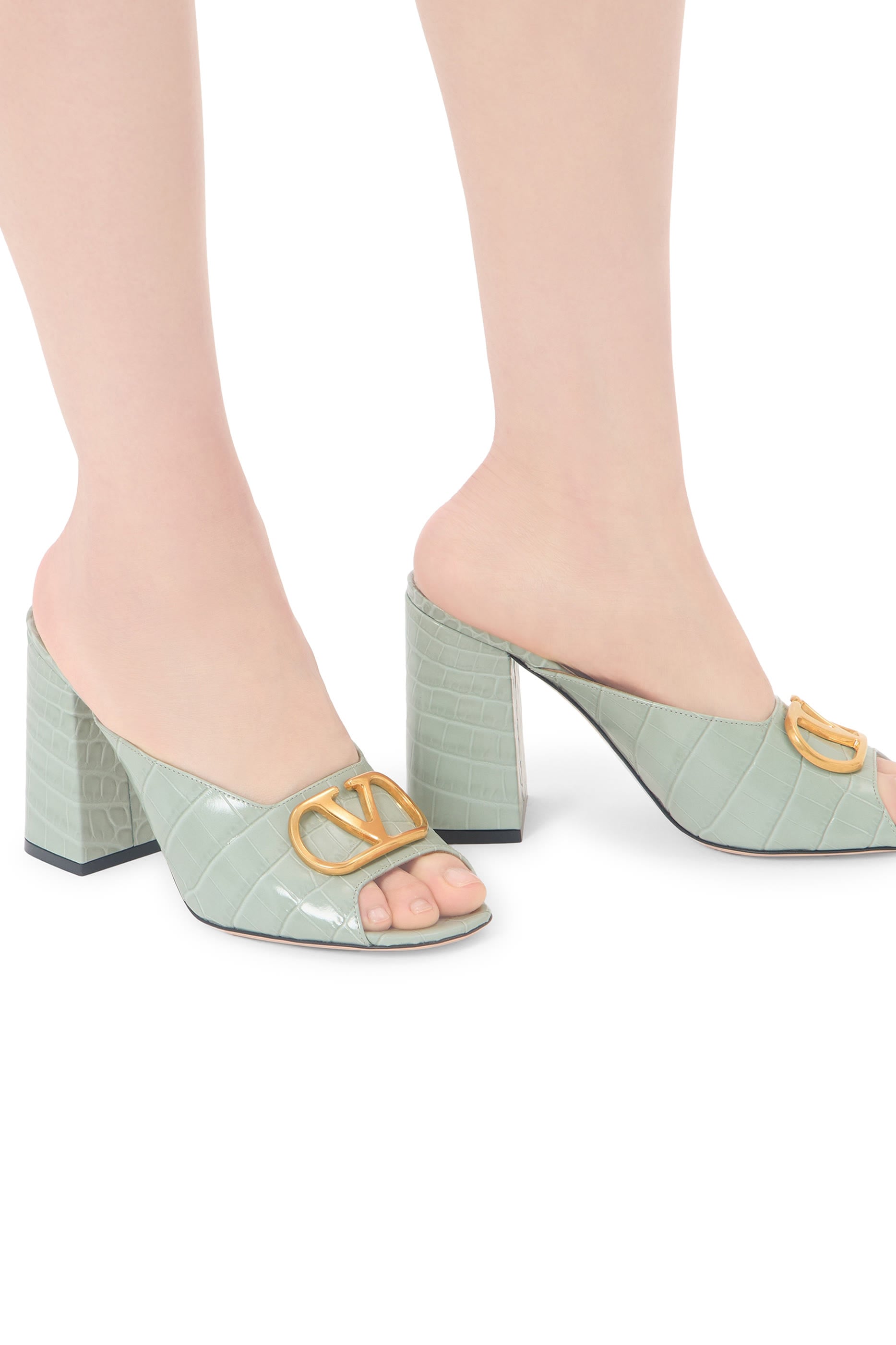 VLogo Signature Mules