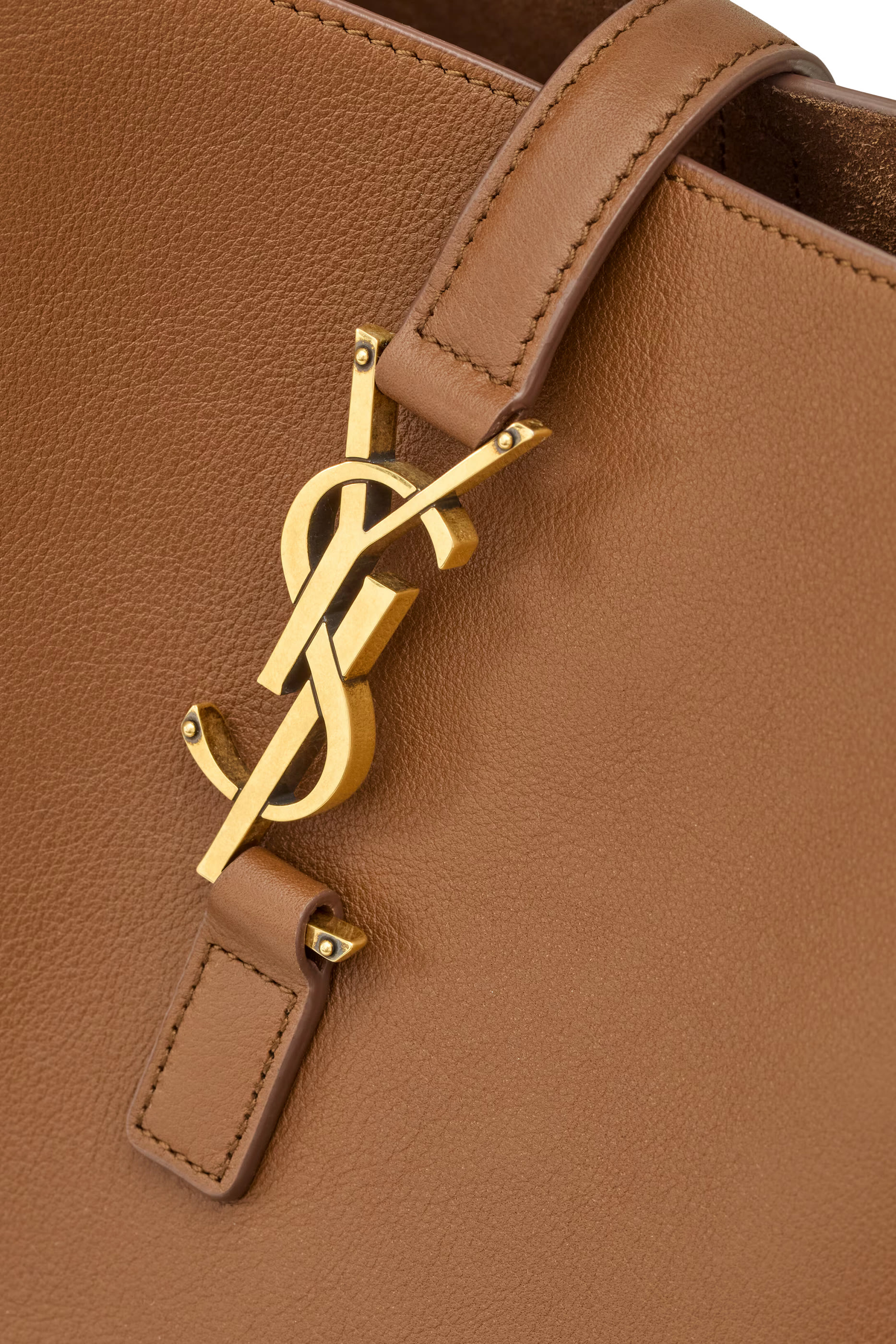 Le 5 A 7 Supple Large Shoulder Bag