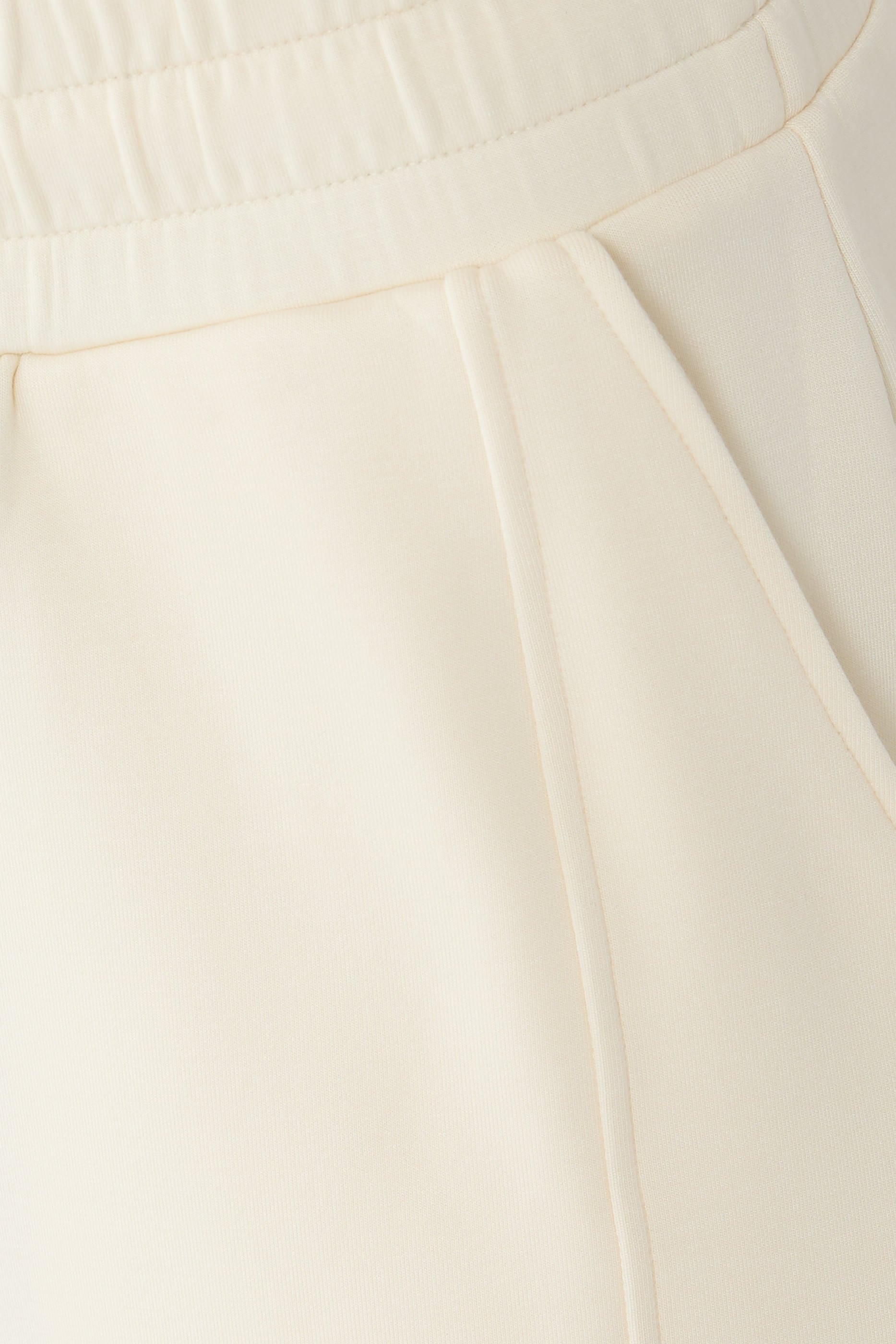 Atrium High-Rise Shorts