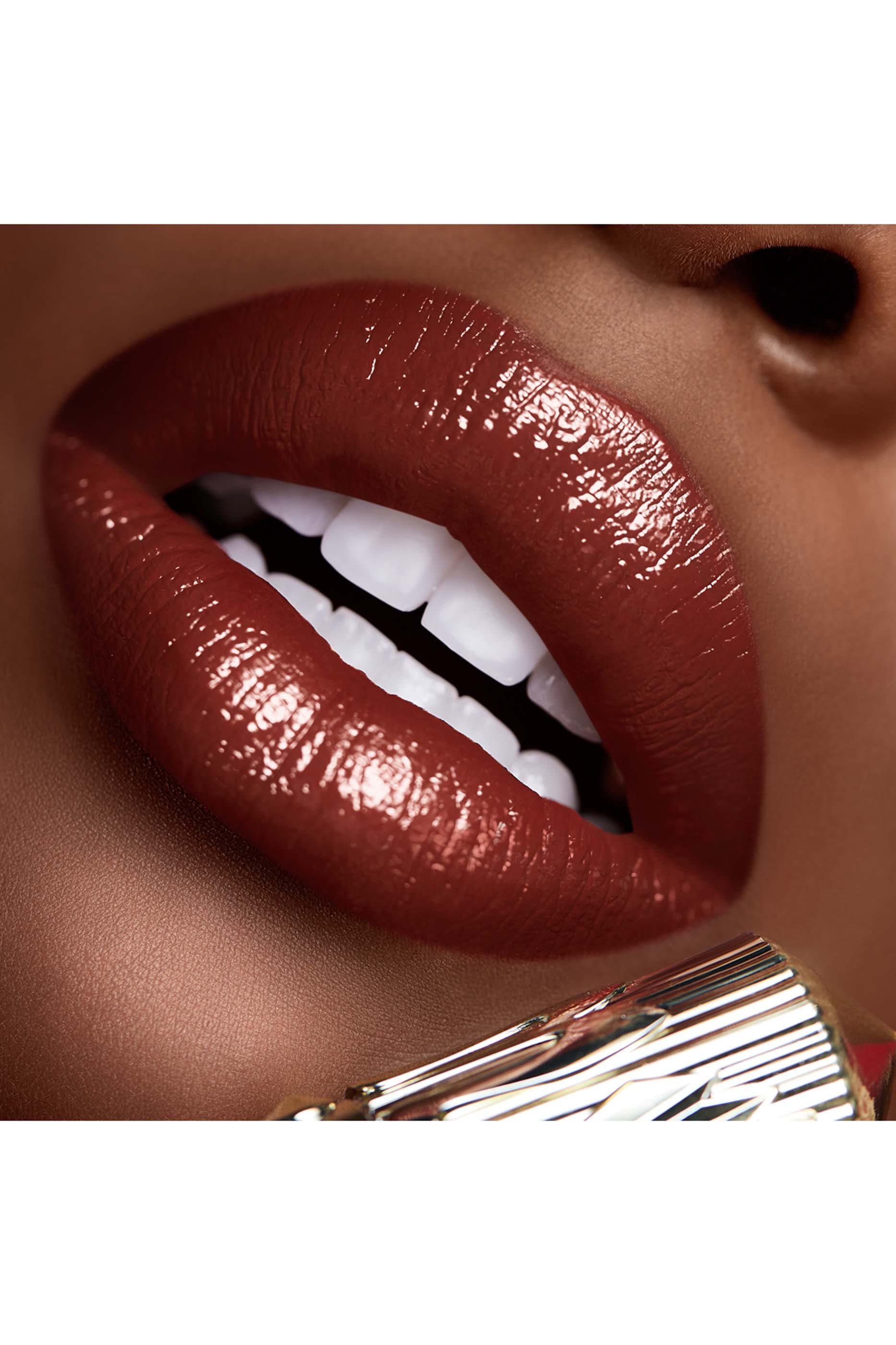 Rouge Stiletto Glossy Shine Lipstick