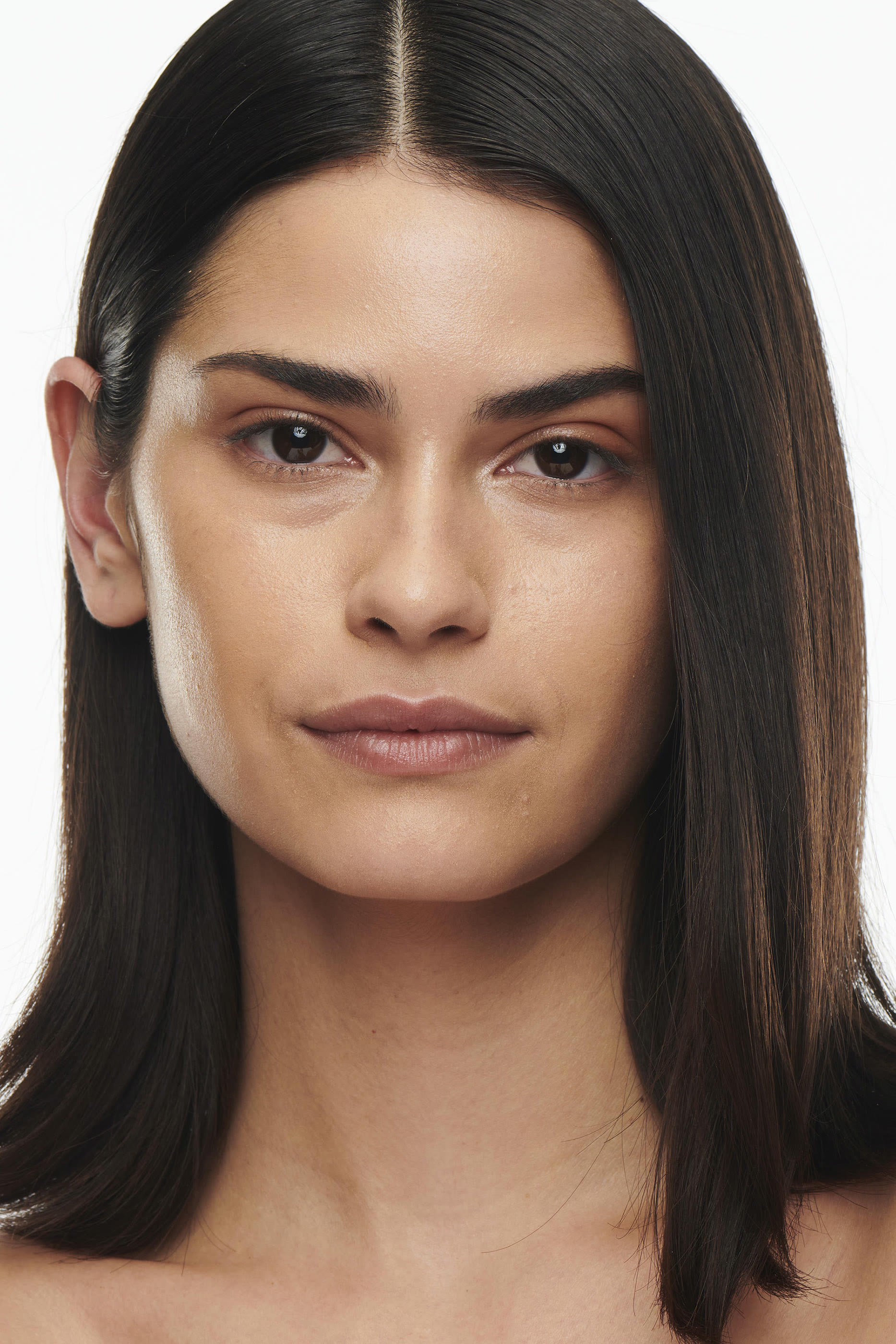 Studio Radiance Serum-Powered Foundation, 30ml