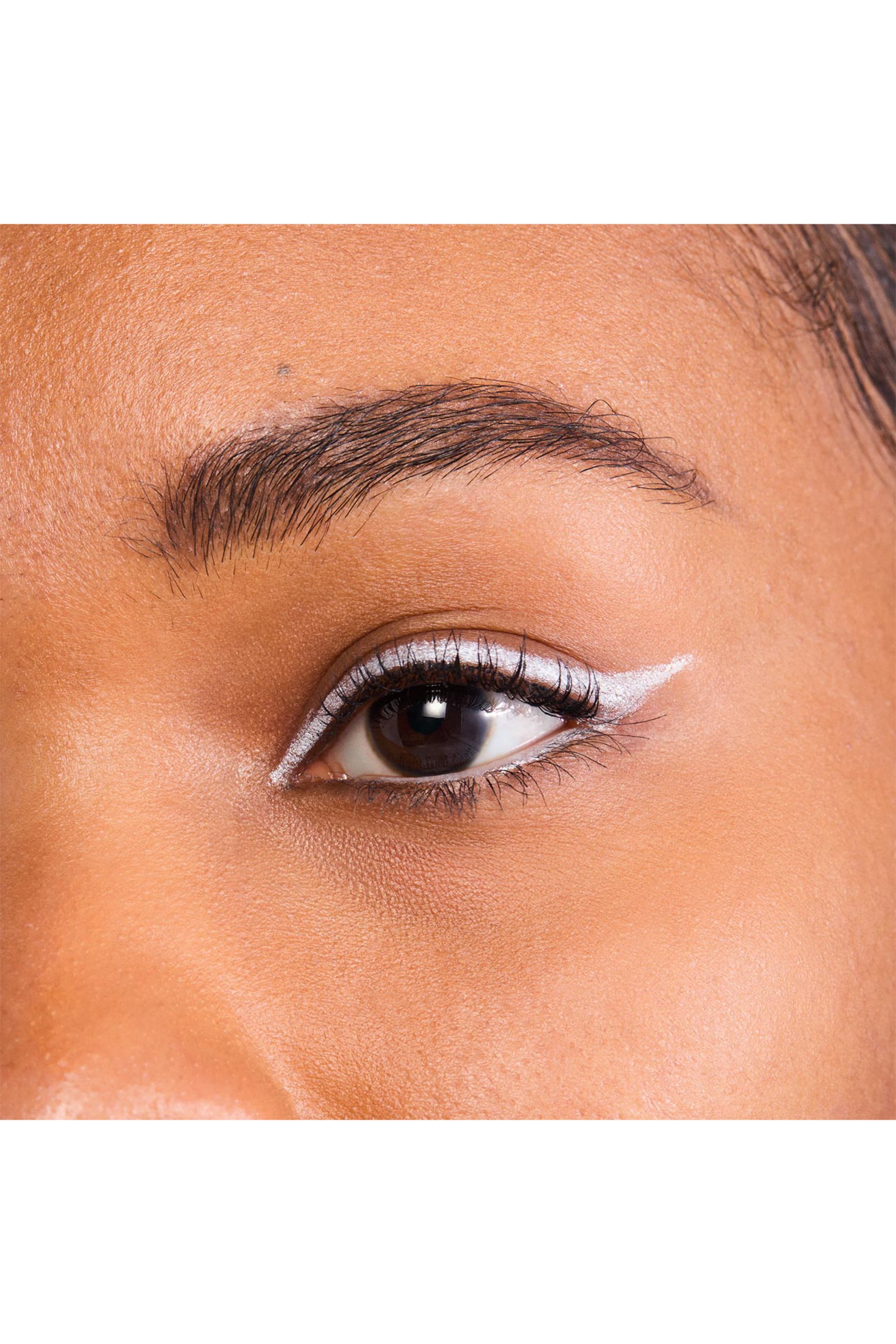 High Impact&trade; Gel Tech Eyeliner