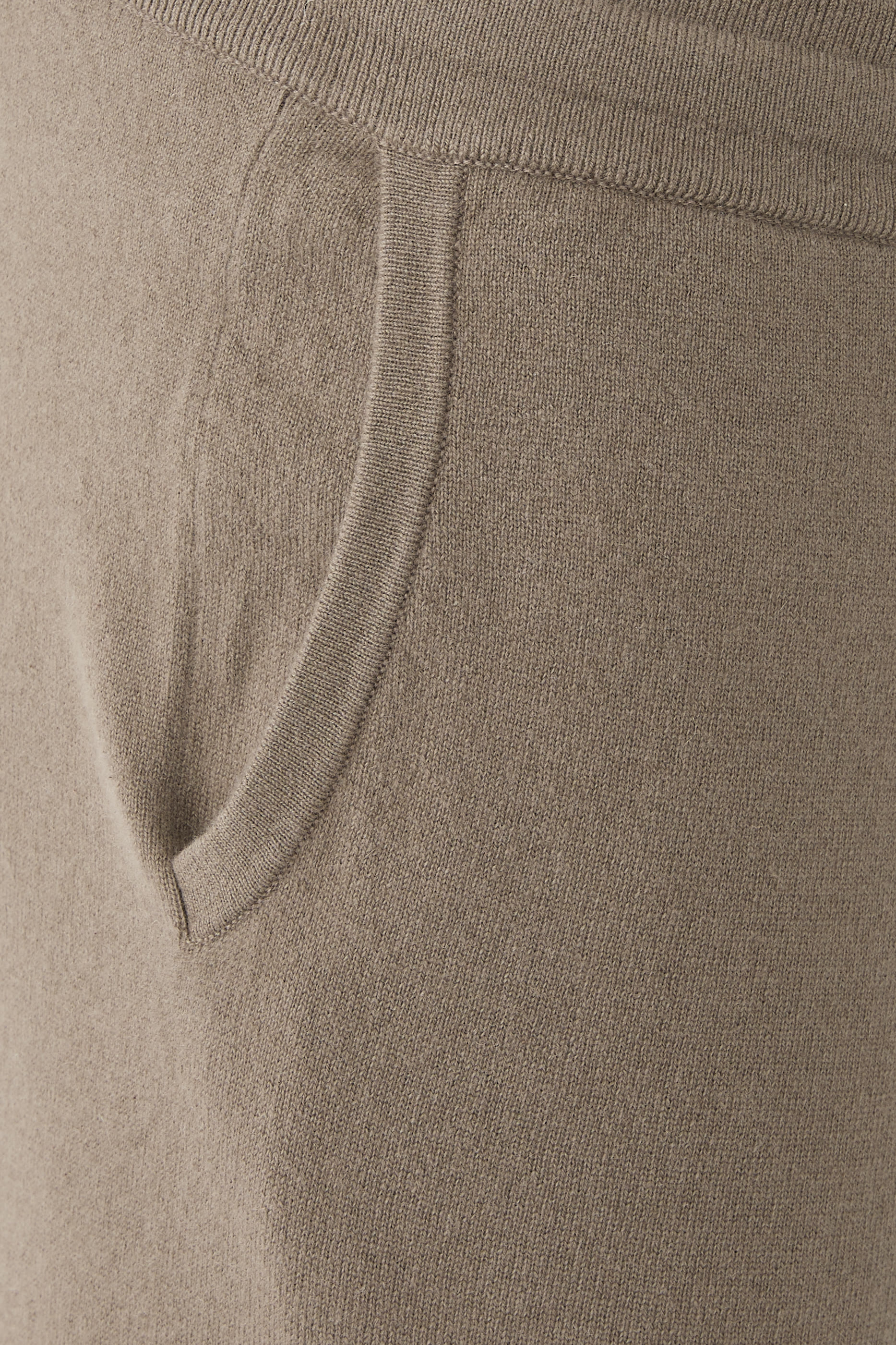 Mr. Fulham Track Pants