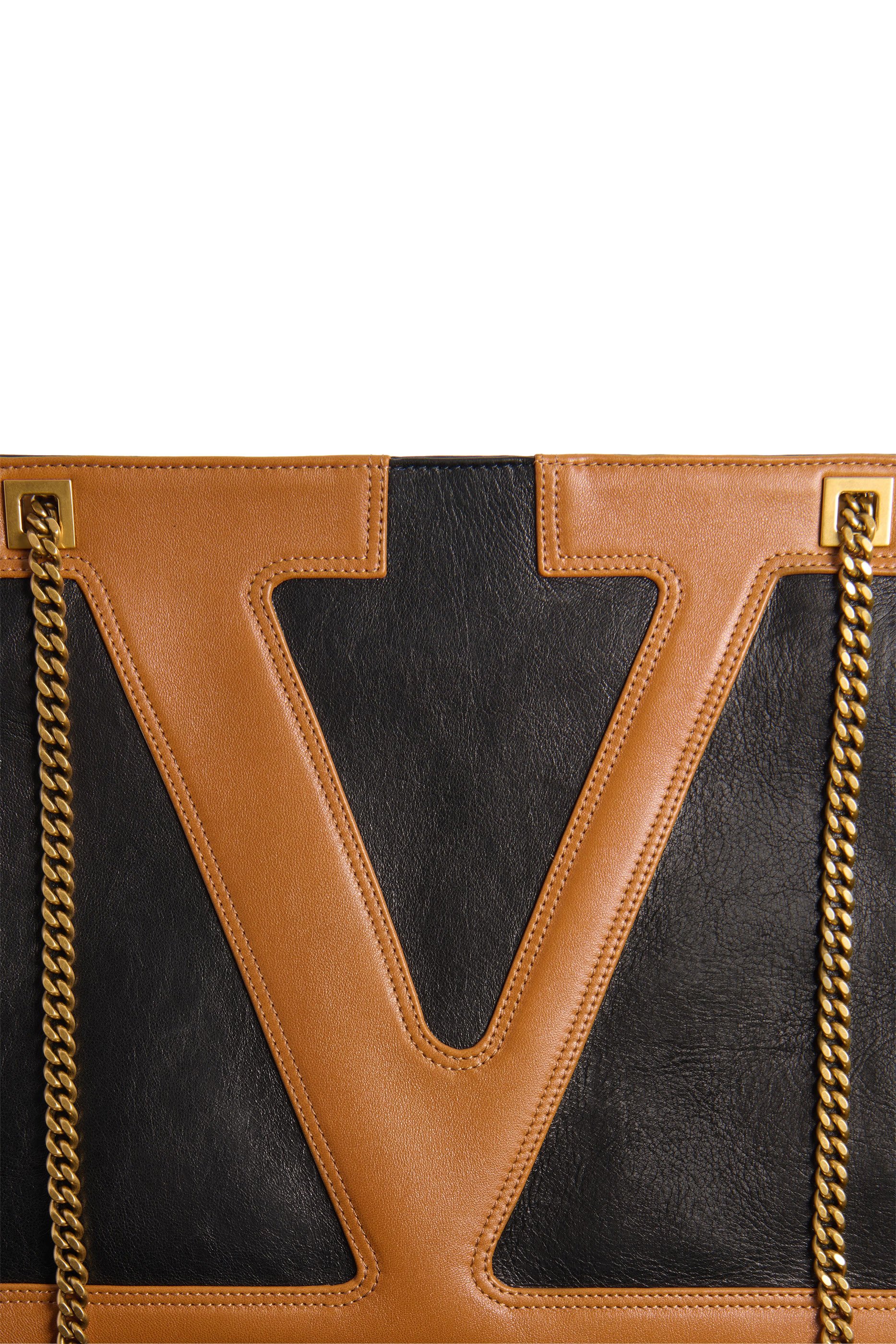 Viva Superstar Medium Shopping Bag