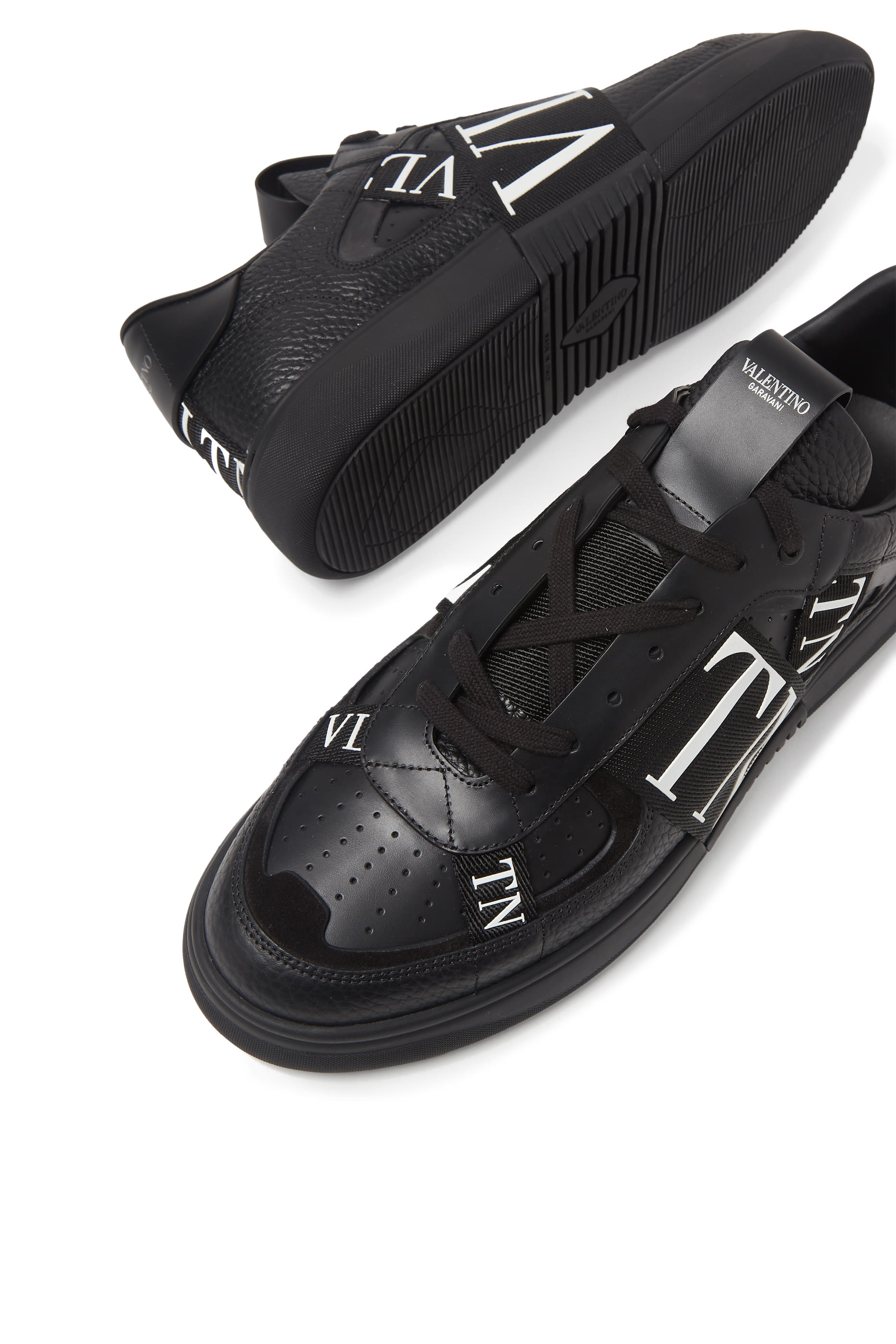 VLTN Band Low-Top Calfskin Sneakers