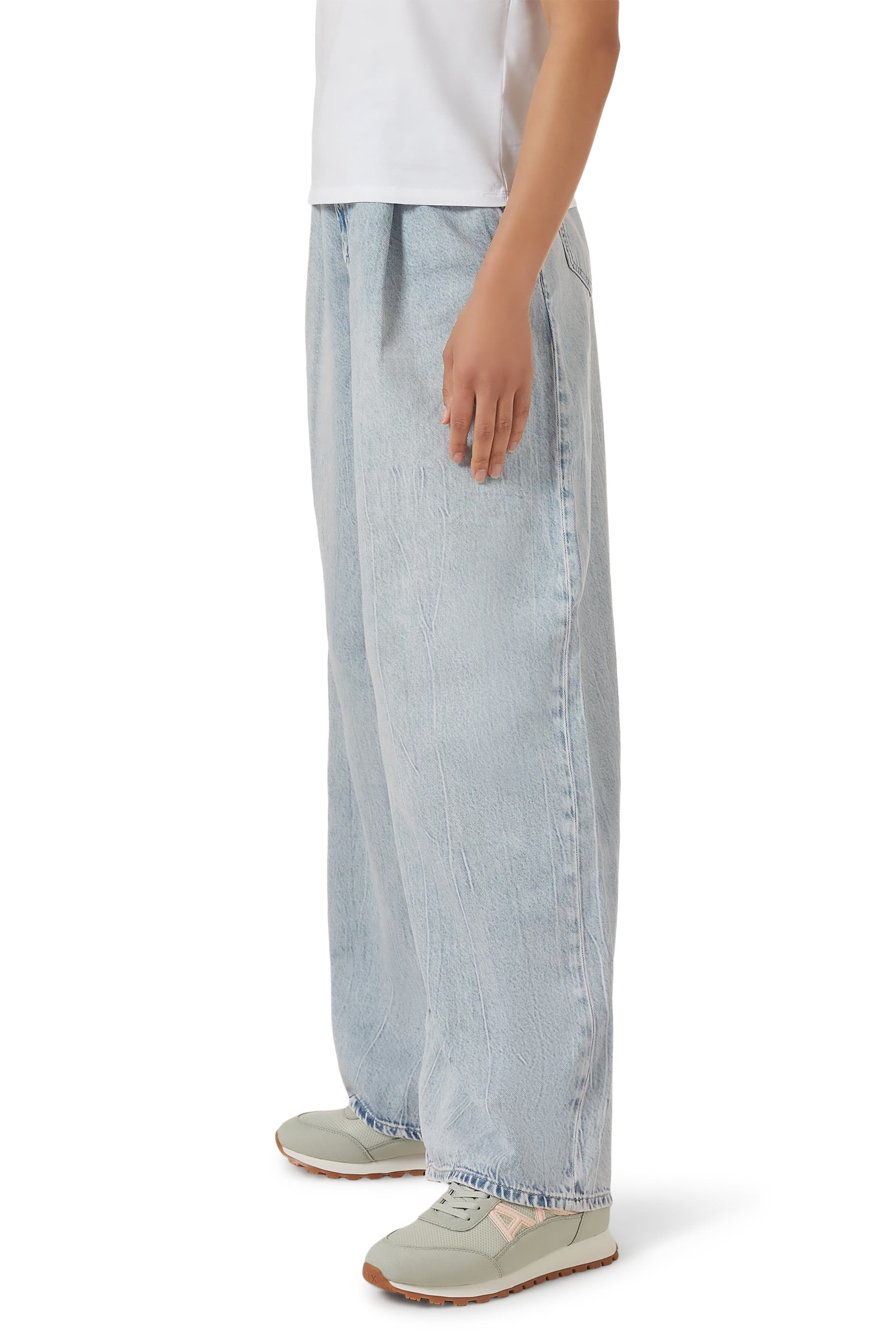 Drop Side AX Logo Sneakers