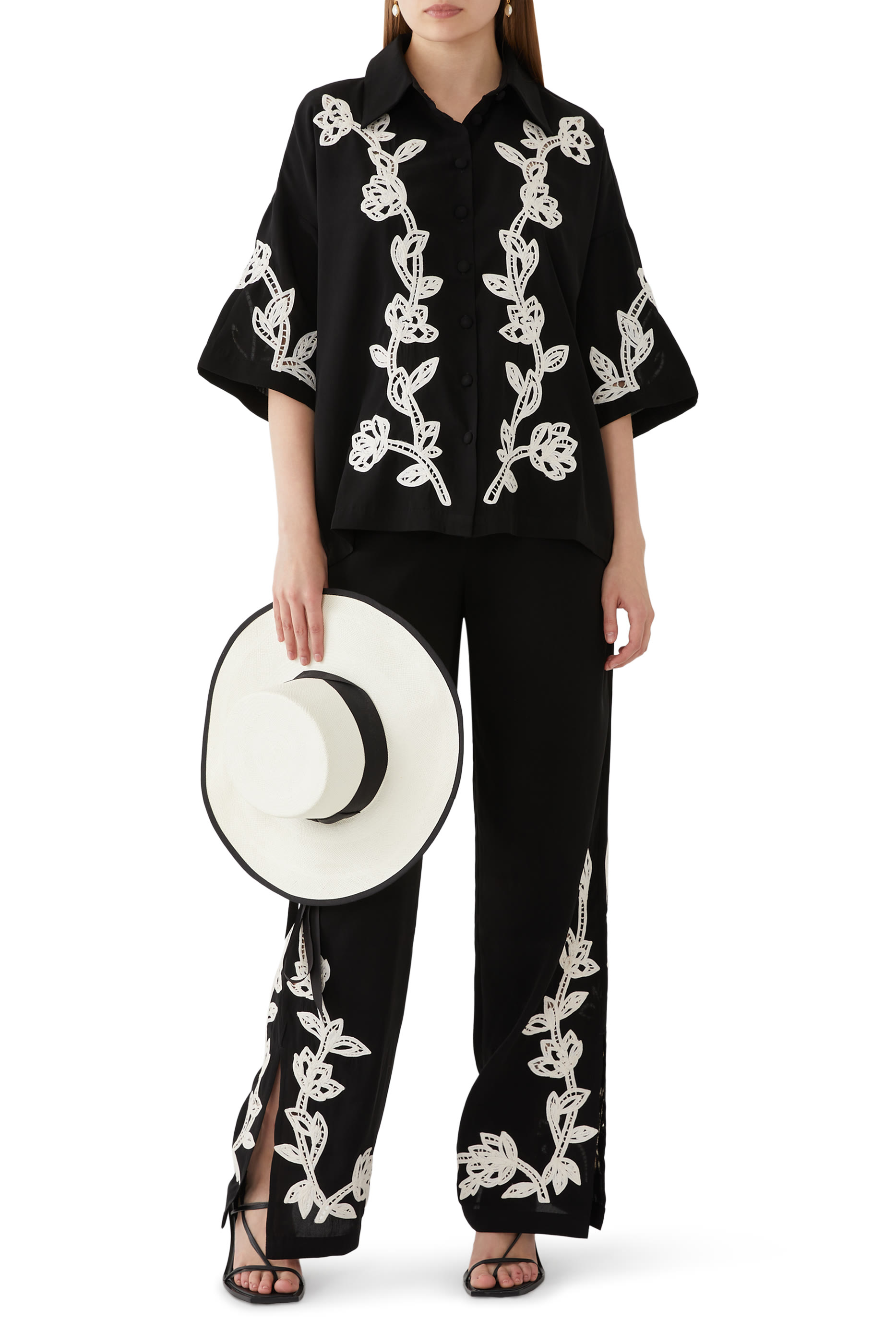 Floral-Embroidered Oversized Shirt
