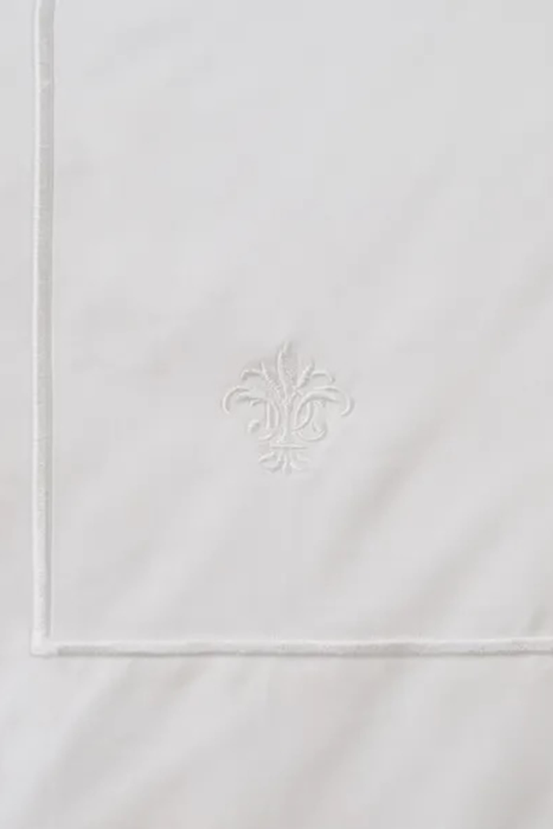 1000 Thread Fitted Sheet