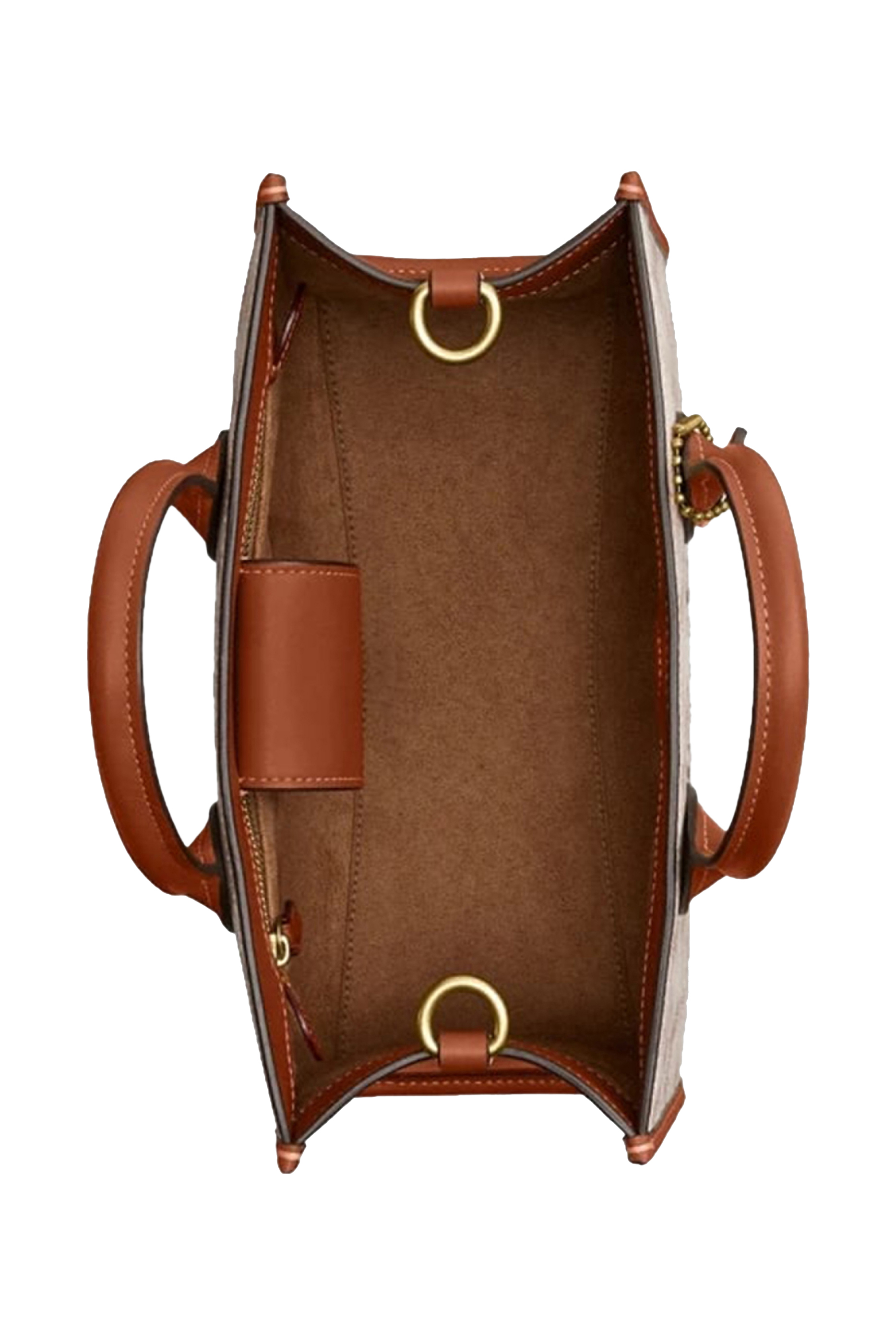 Ace Tote 26 with Horse and Carriage Print