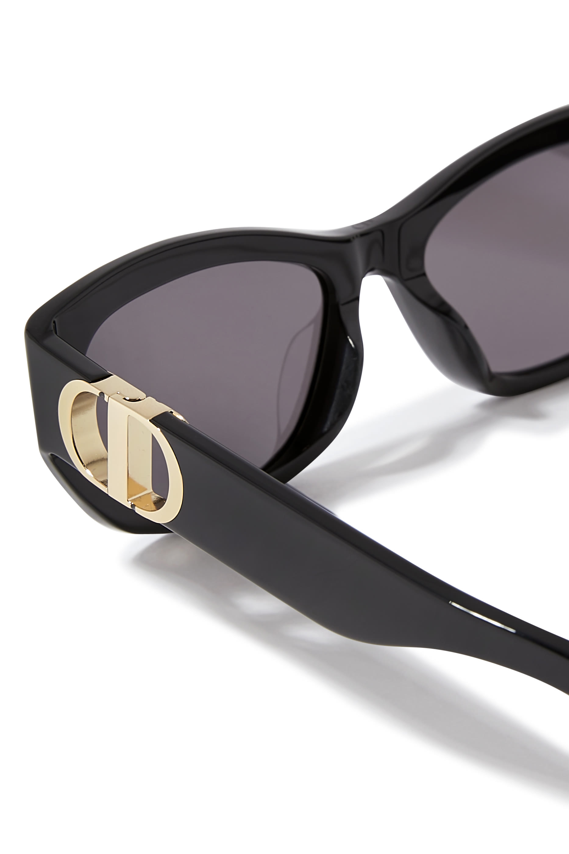 30Montaigne B5U Black Oval Sunglasses