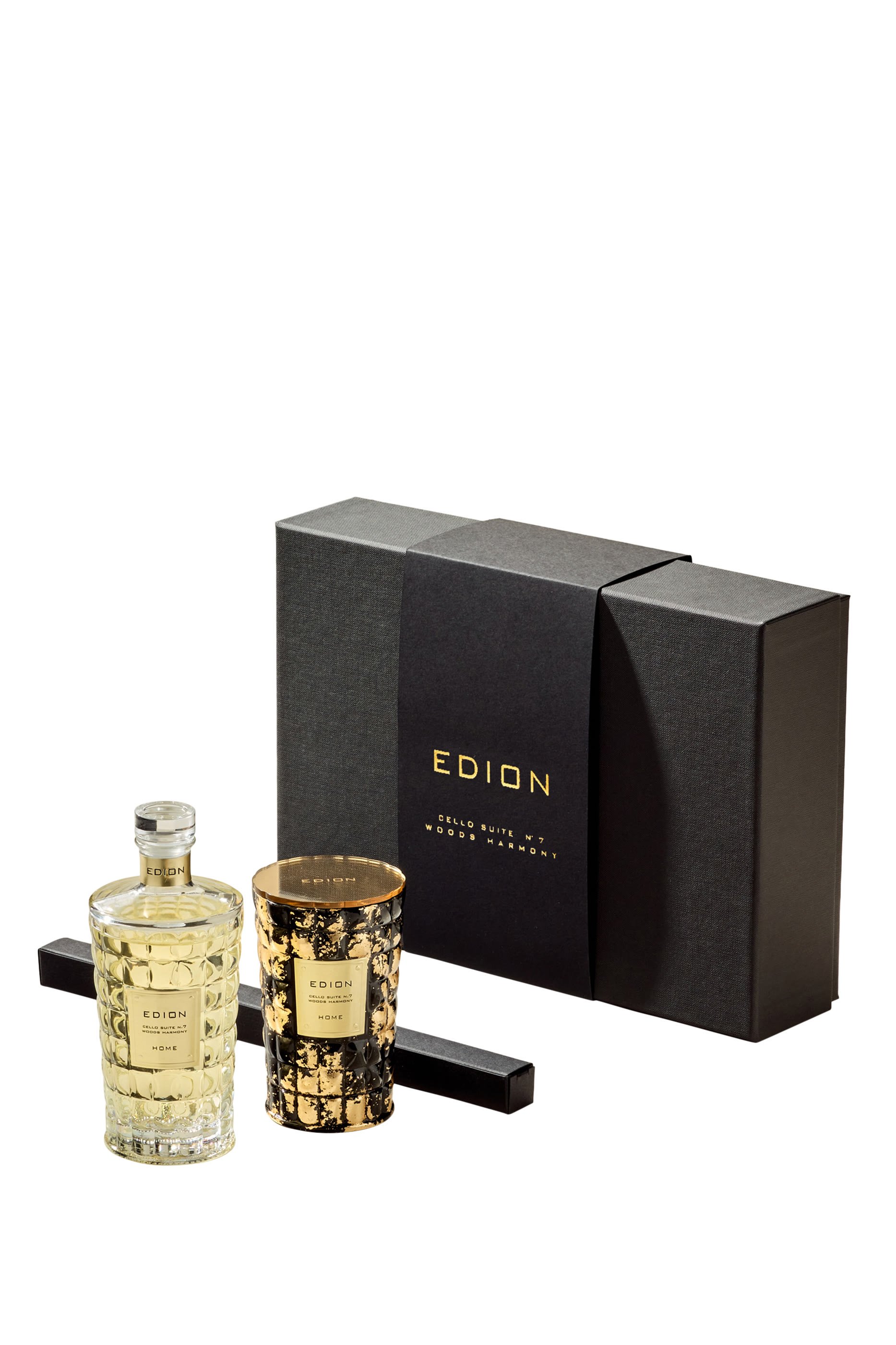 n.7 Woods Harmony Diffuser & Luxury Scented Candle Set