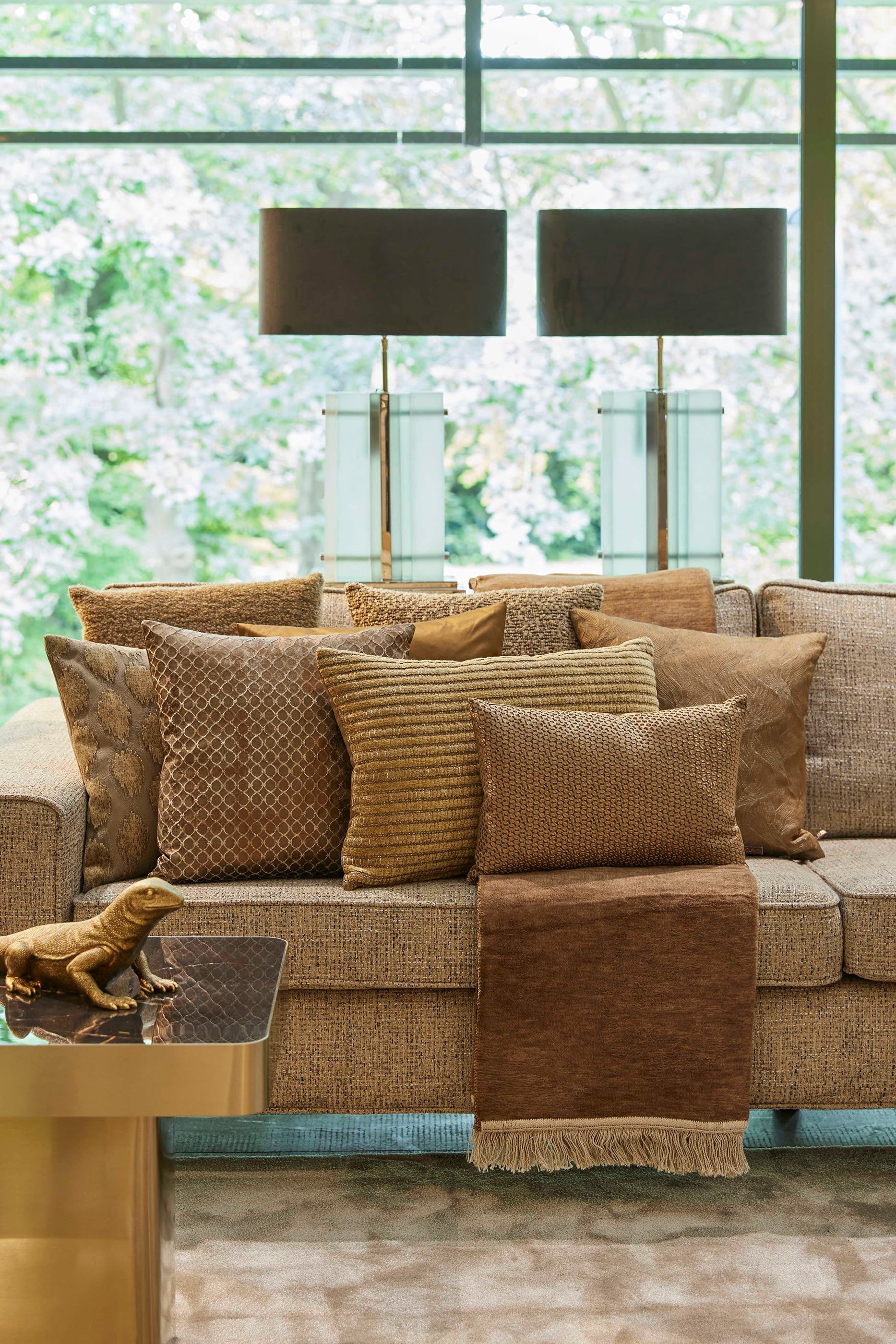 Dafne Fringe Cushion