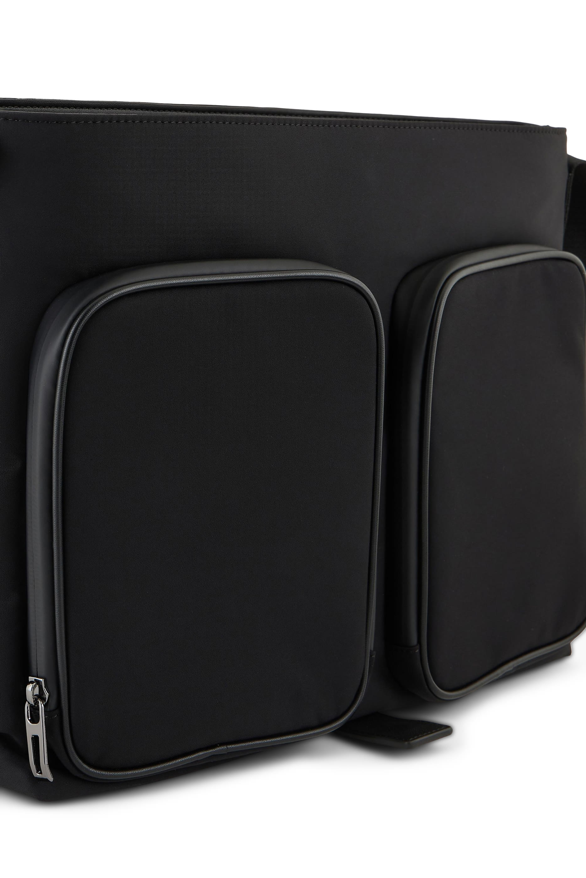 Travel Essential Nylon Messenger Bag