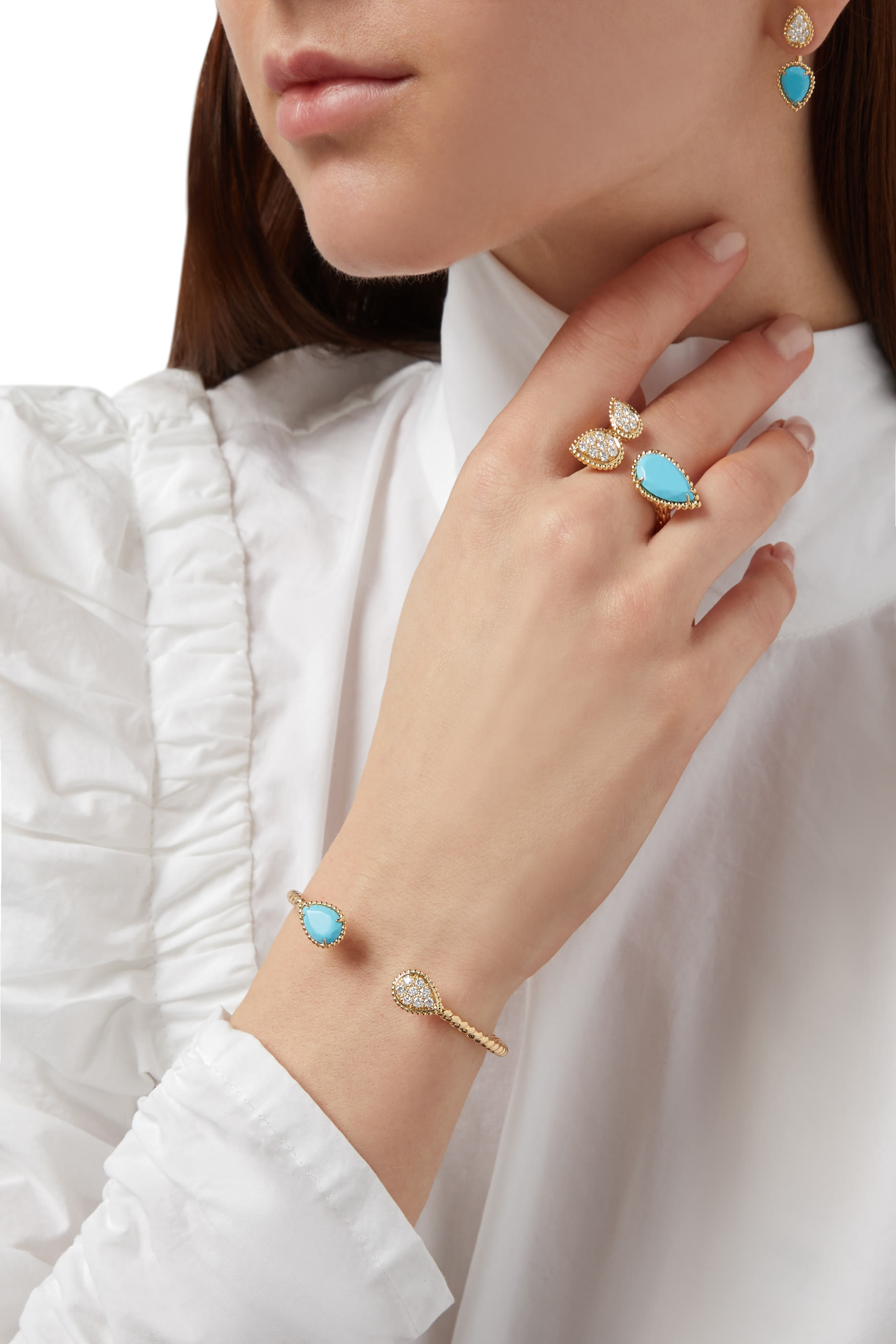 Serpent Boh&egrave;me double motif bracelet, set with a turquoise, paved with diamonds, in yellow gold