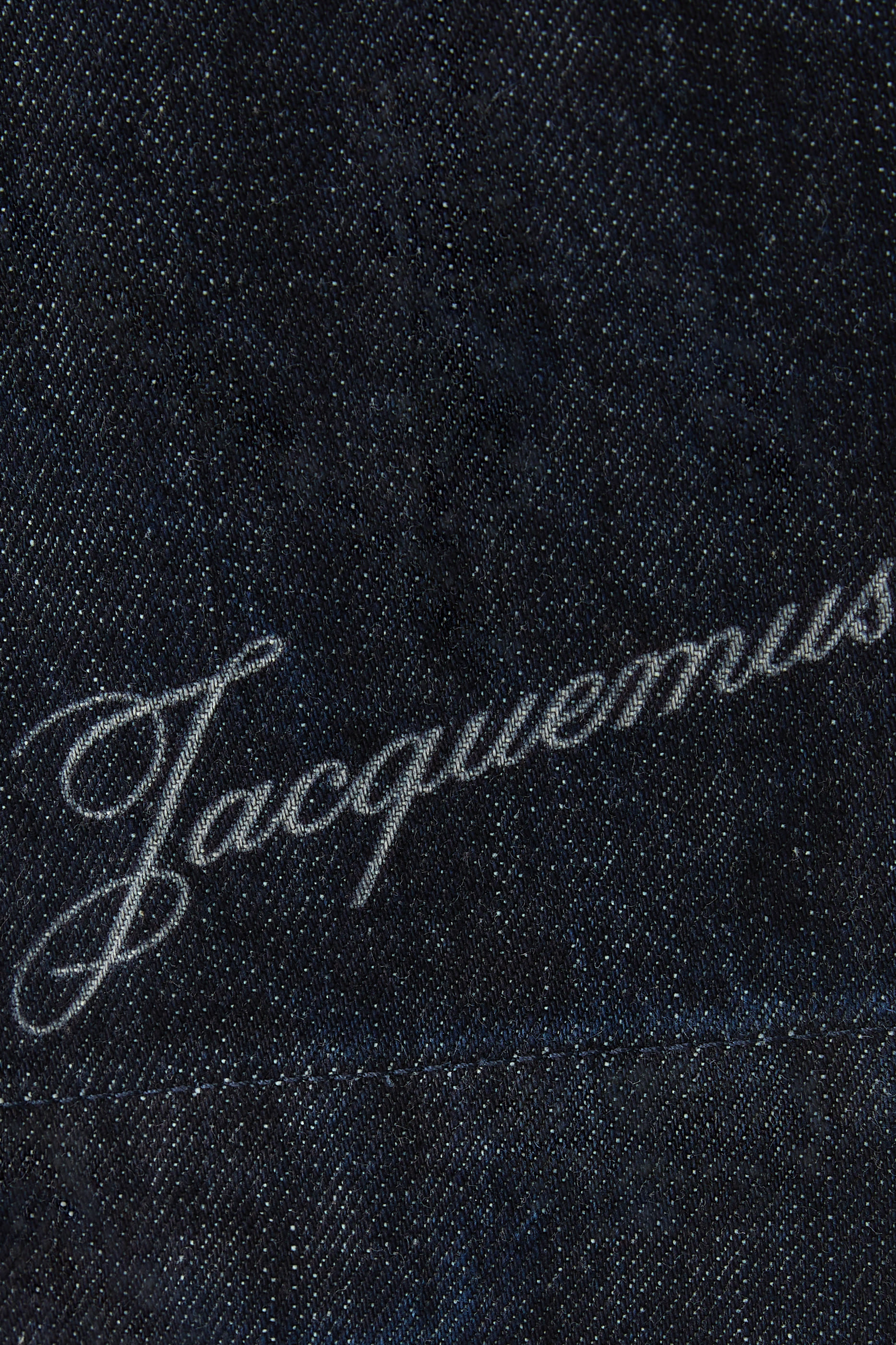 The Salon De-N&icirc;mes Denim Top