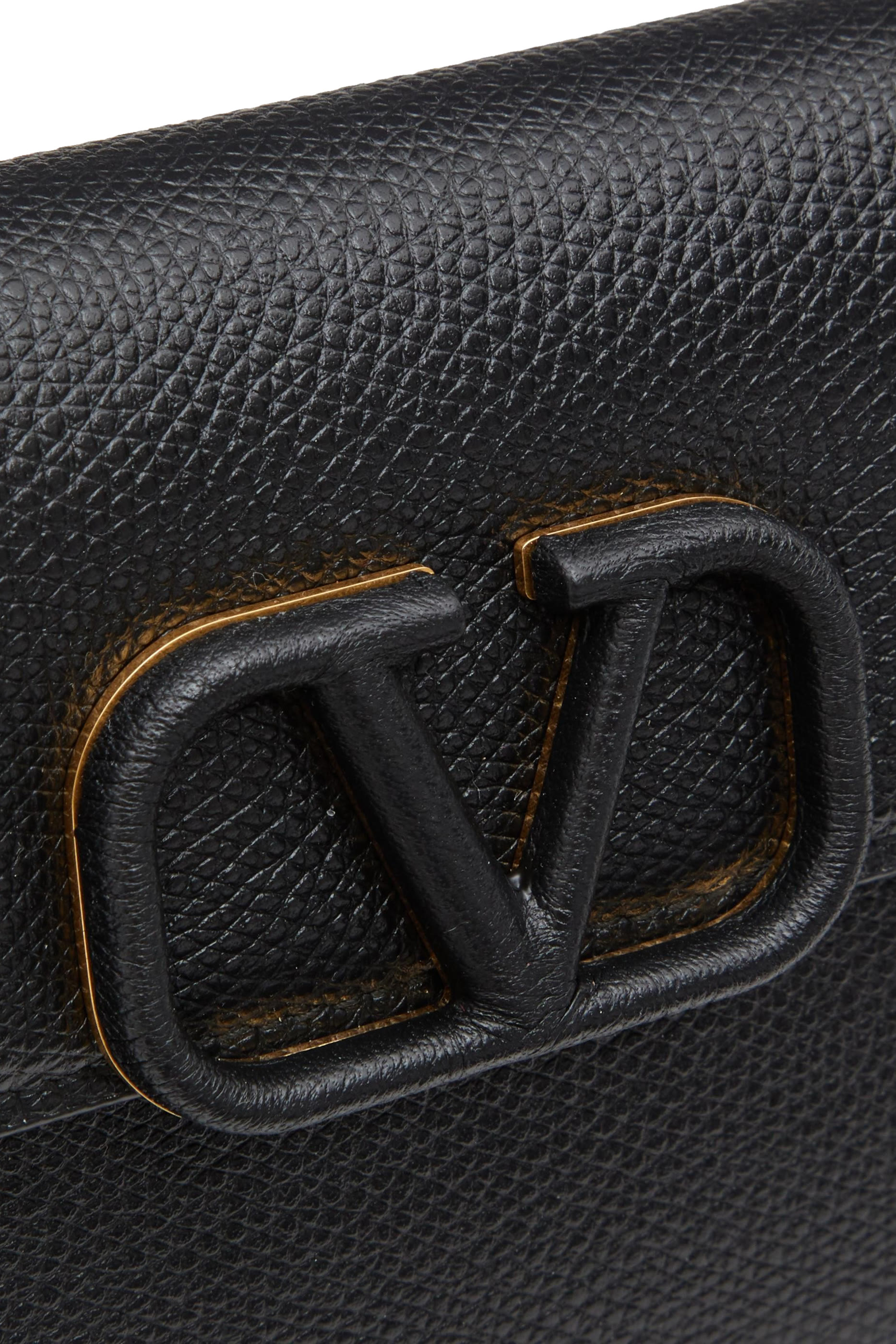 Valentino Garavani VLogo Chain Wallet