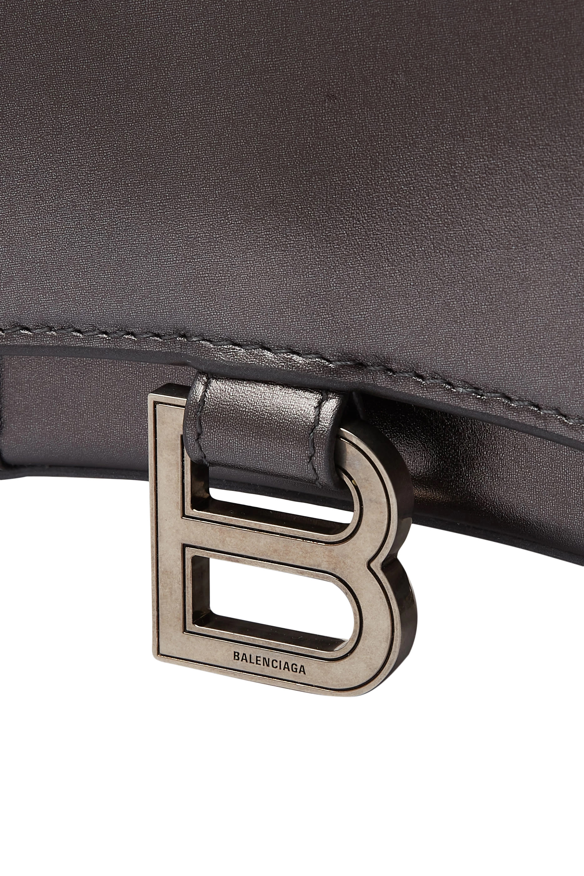 Hourglass Chain Wallet