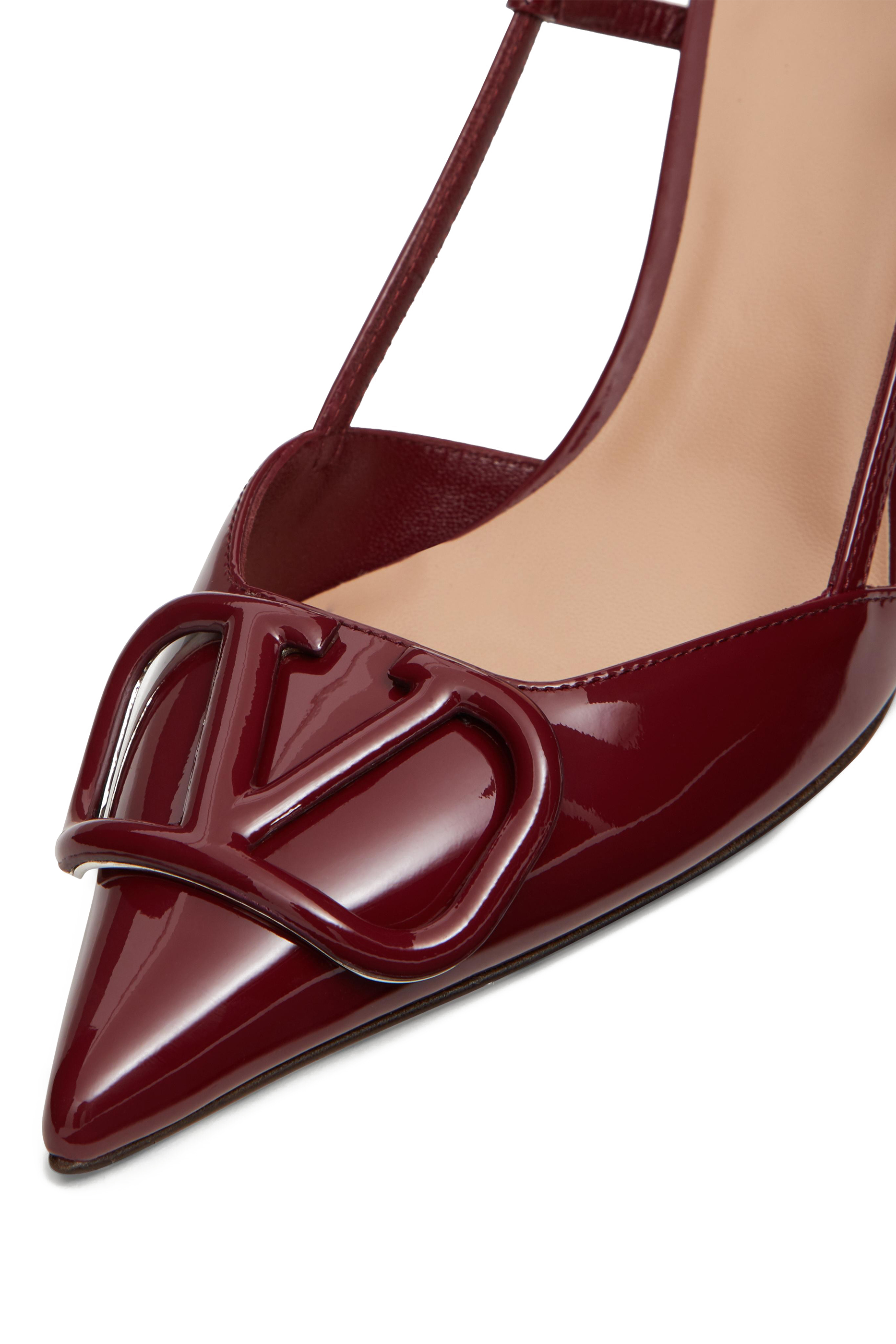 VLOGO Signature Pumps