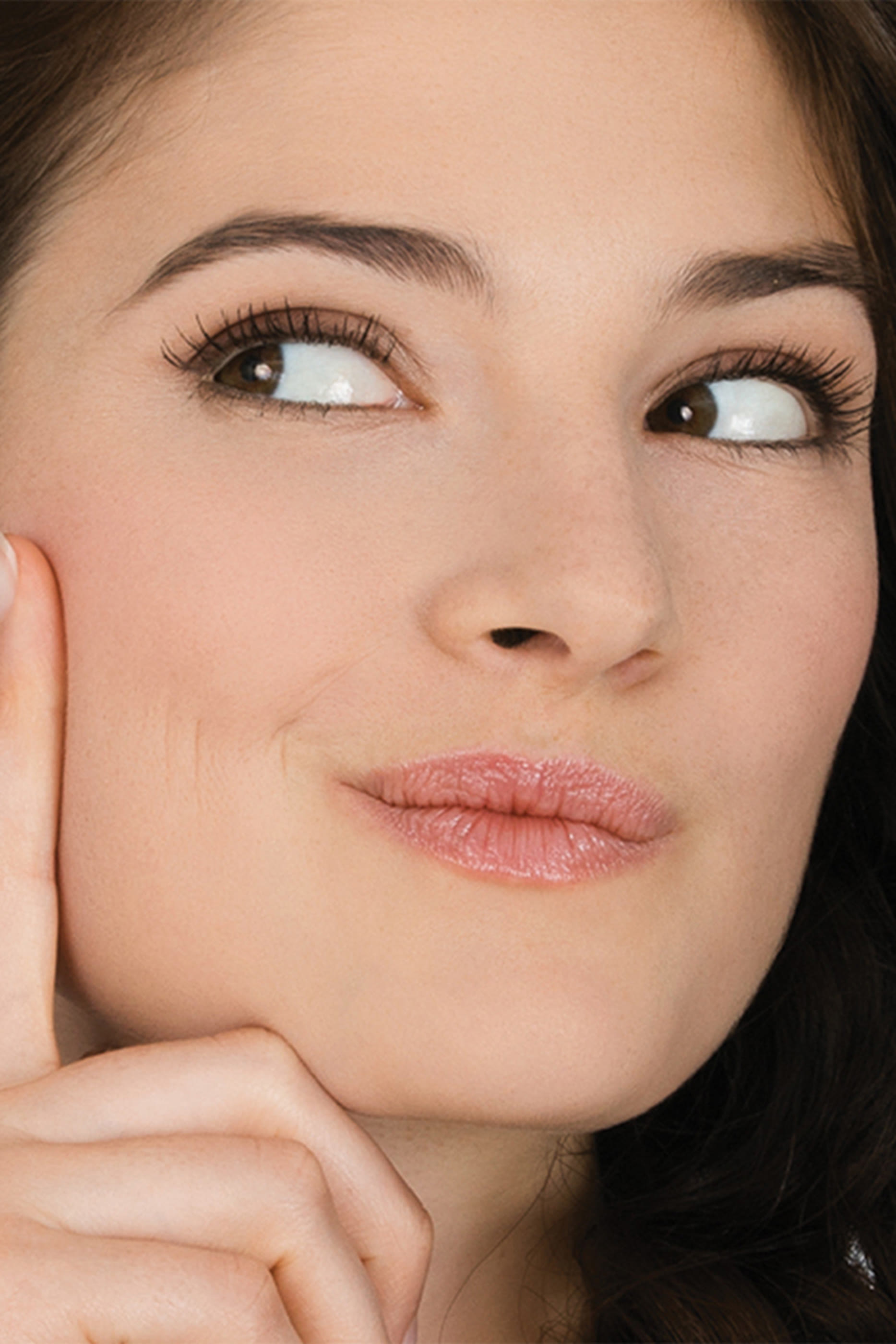 Matte Velvet Skin Compact