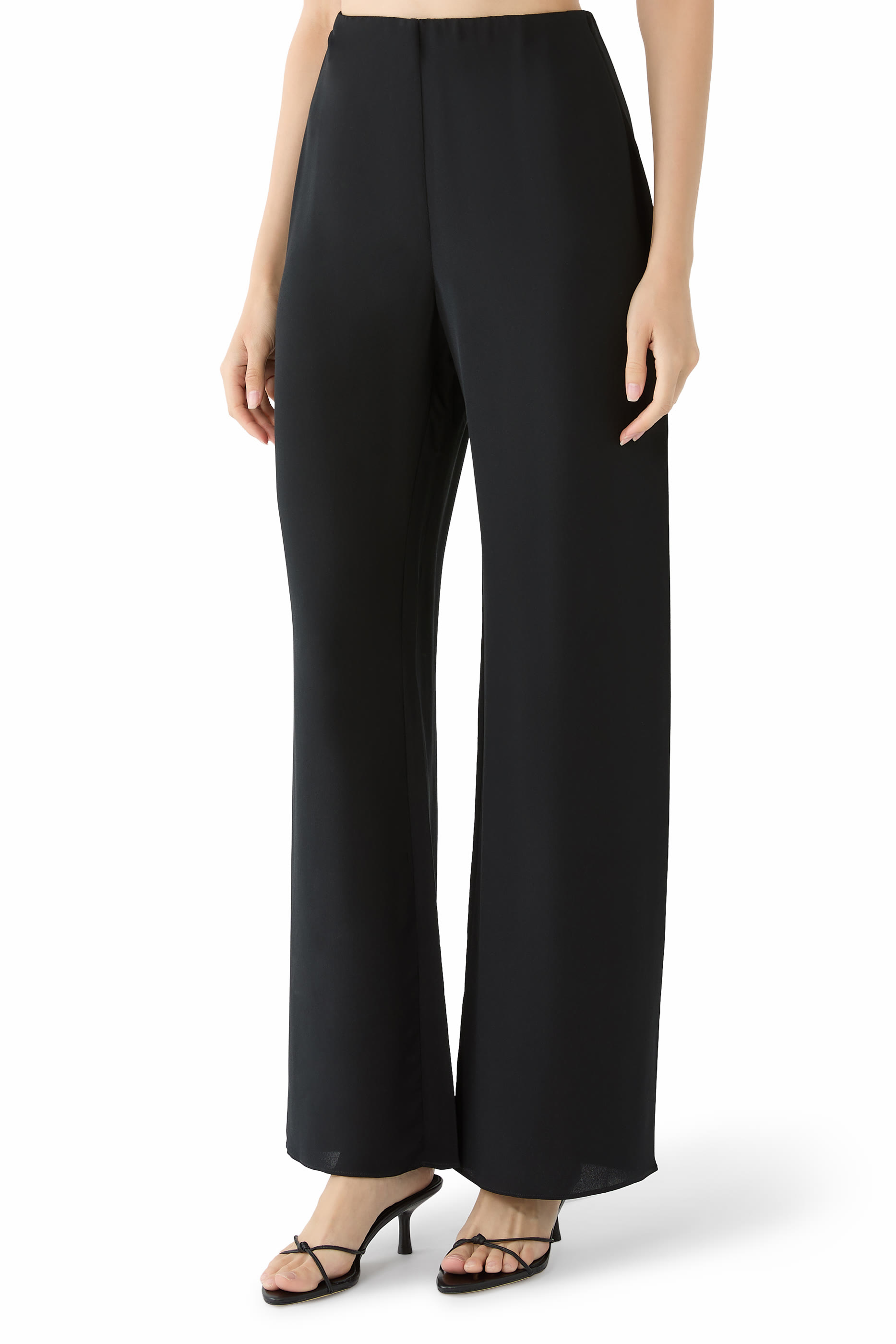 Sara Pant 