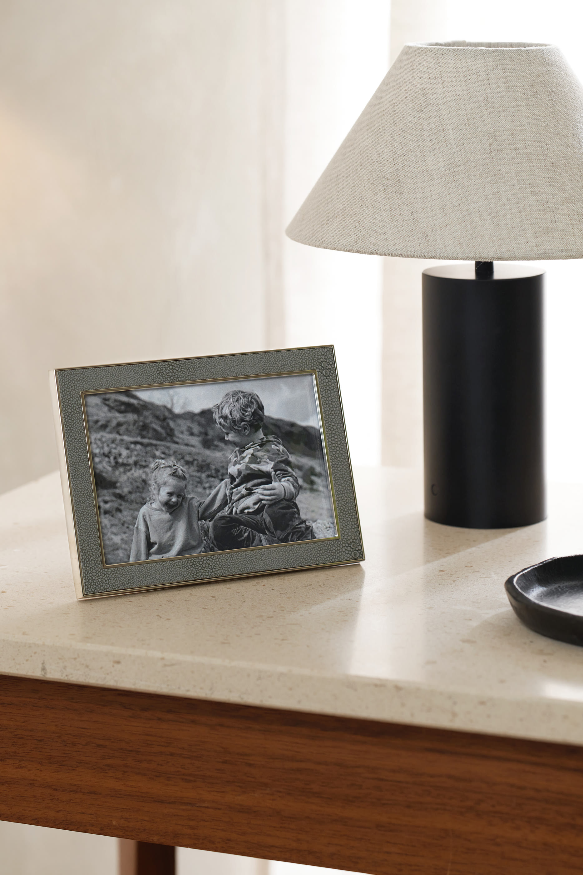 Classic Textured Frame