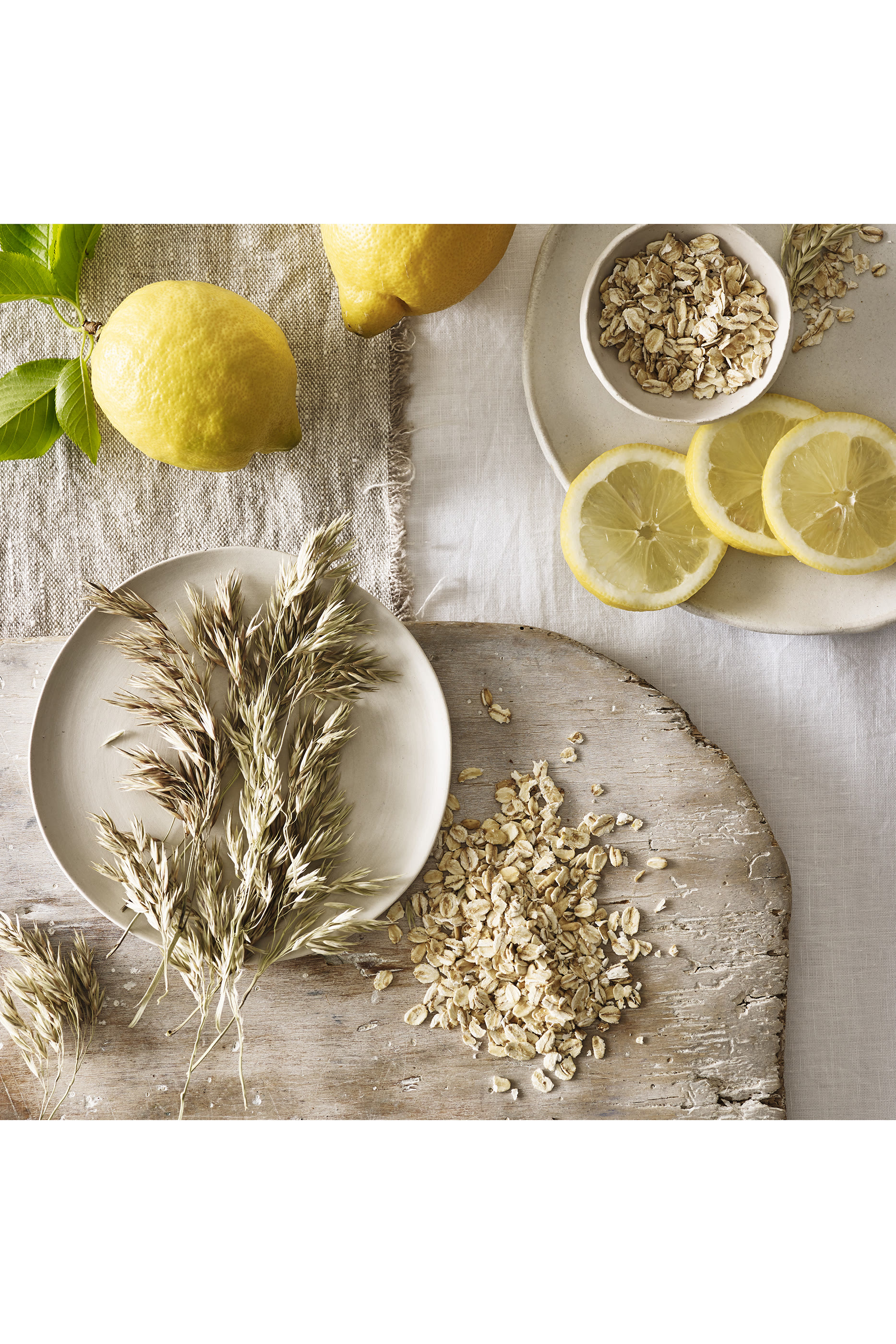 Nourish Bath & Shower Gel 