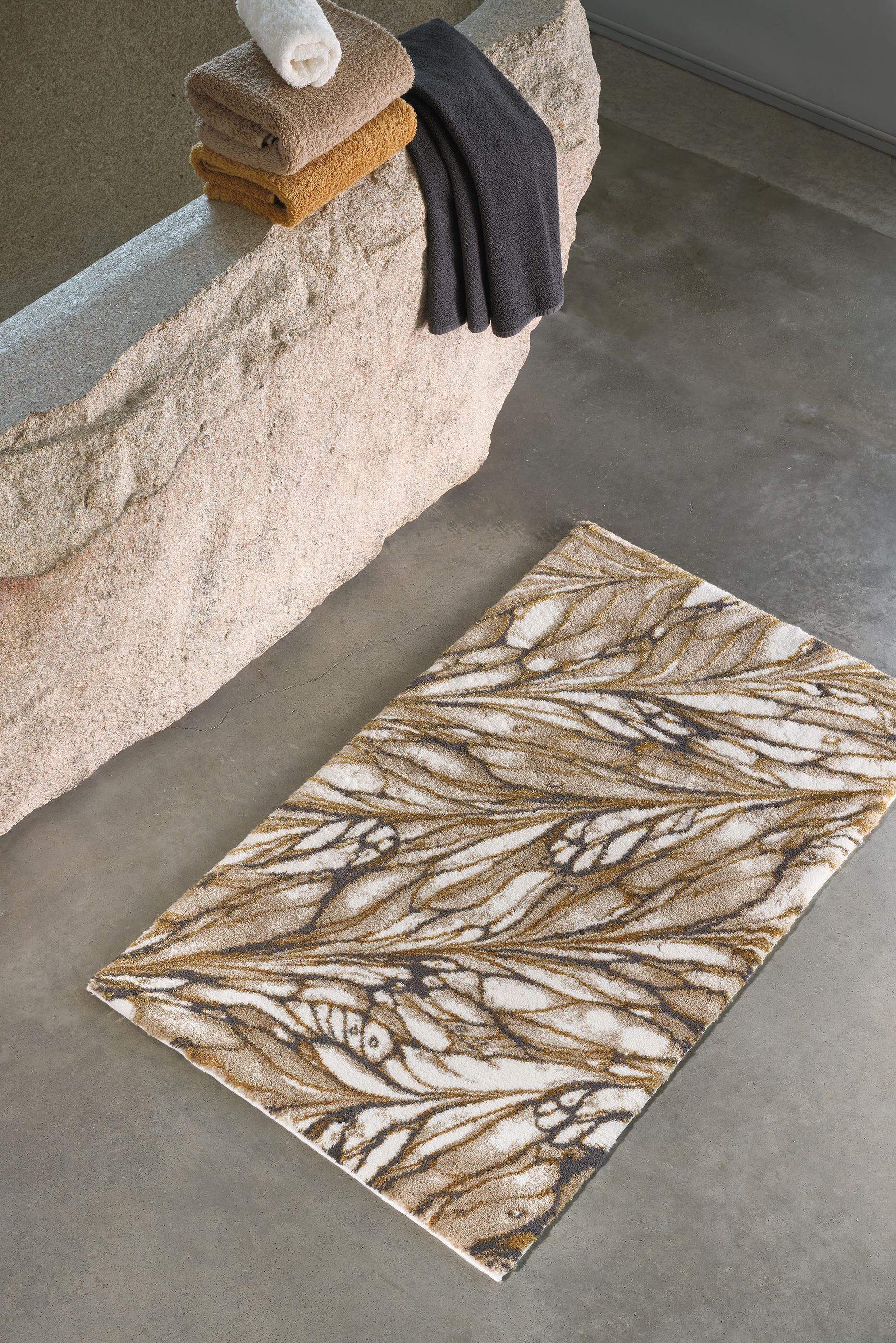 Diane Bath Rug