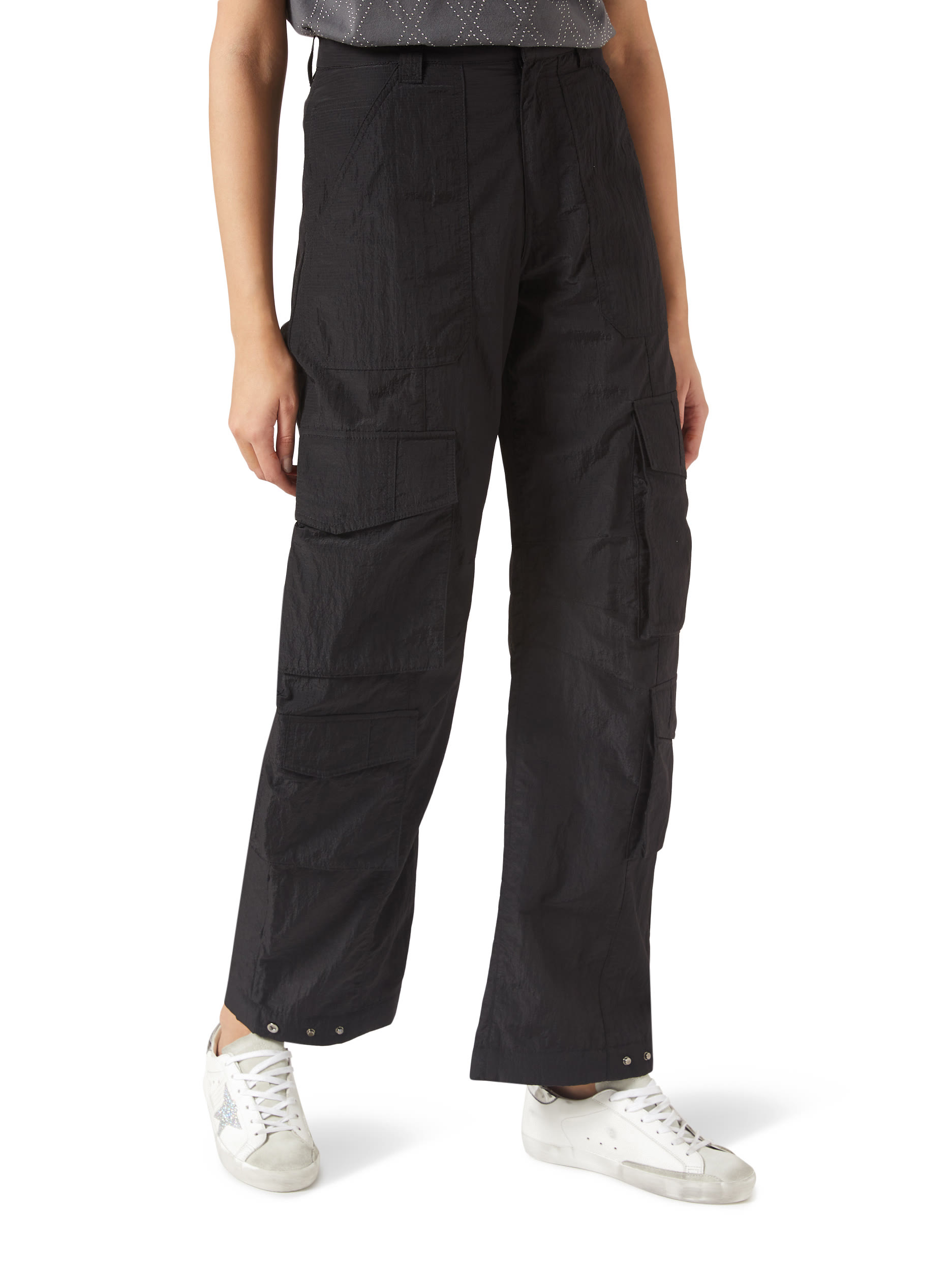 Super Star Leather Sneakers