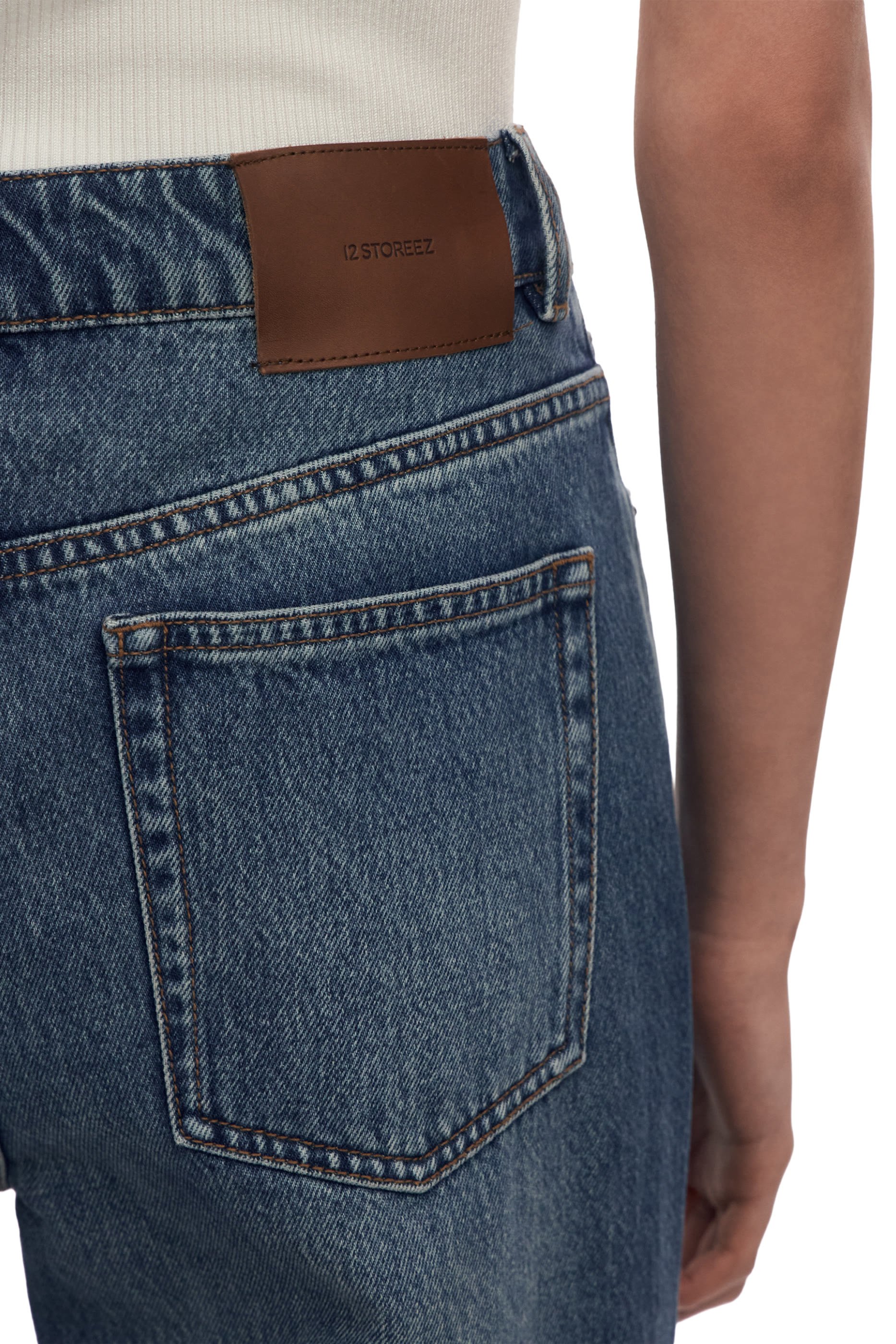 Balloon Leg Jeans 821