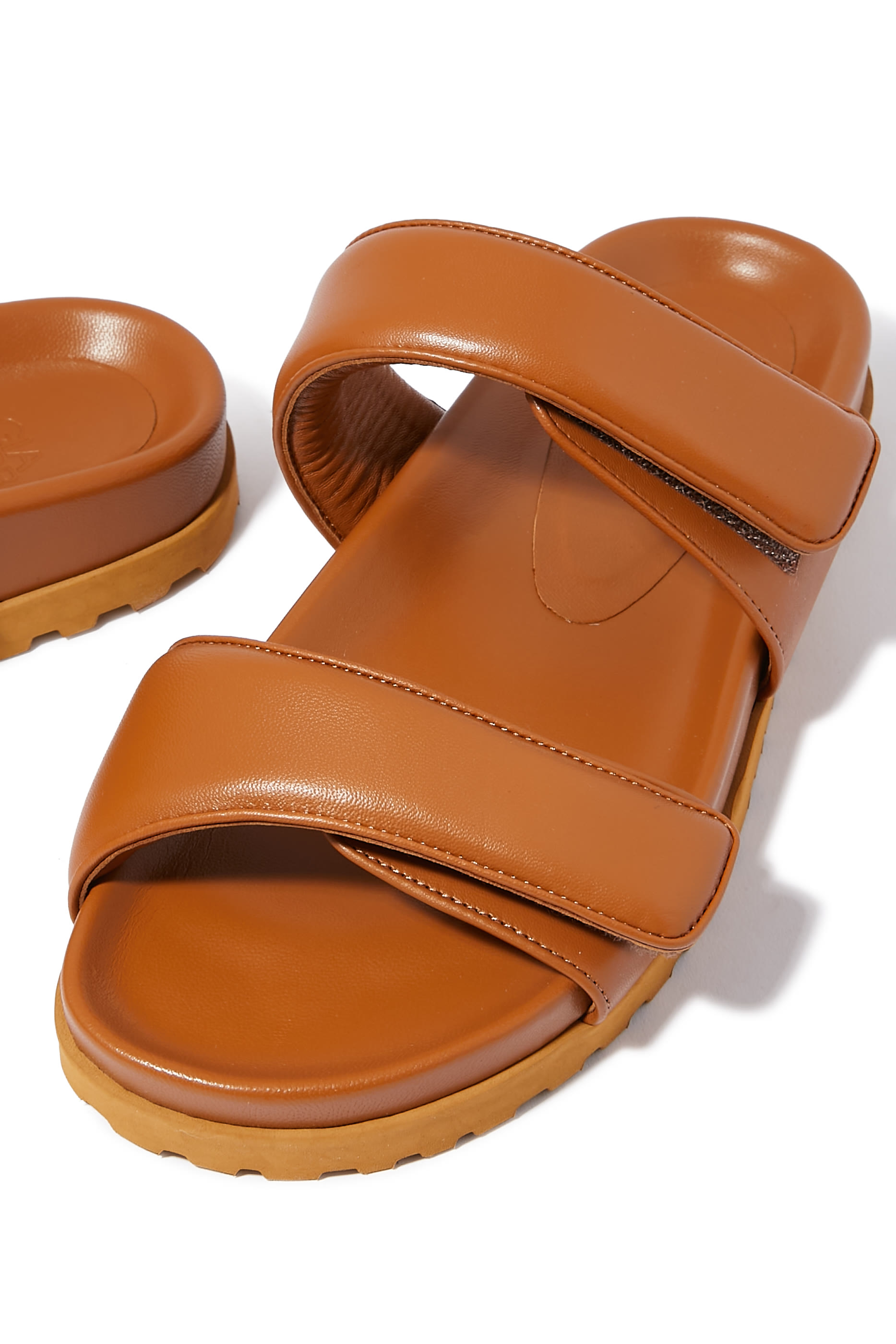 Puffer Flat Leather Sandals