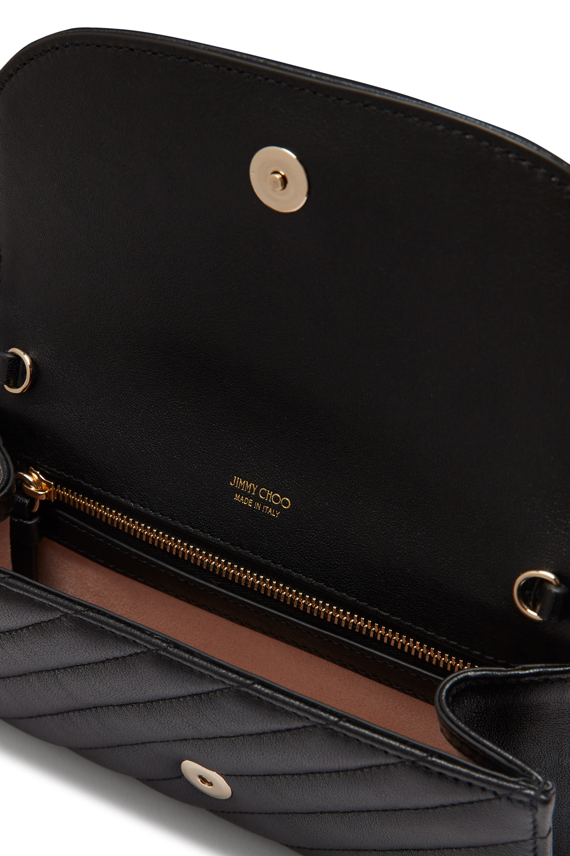 Avenue Curve Wallet Chain