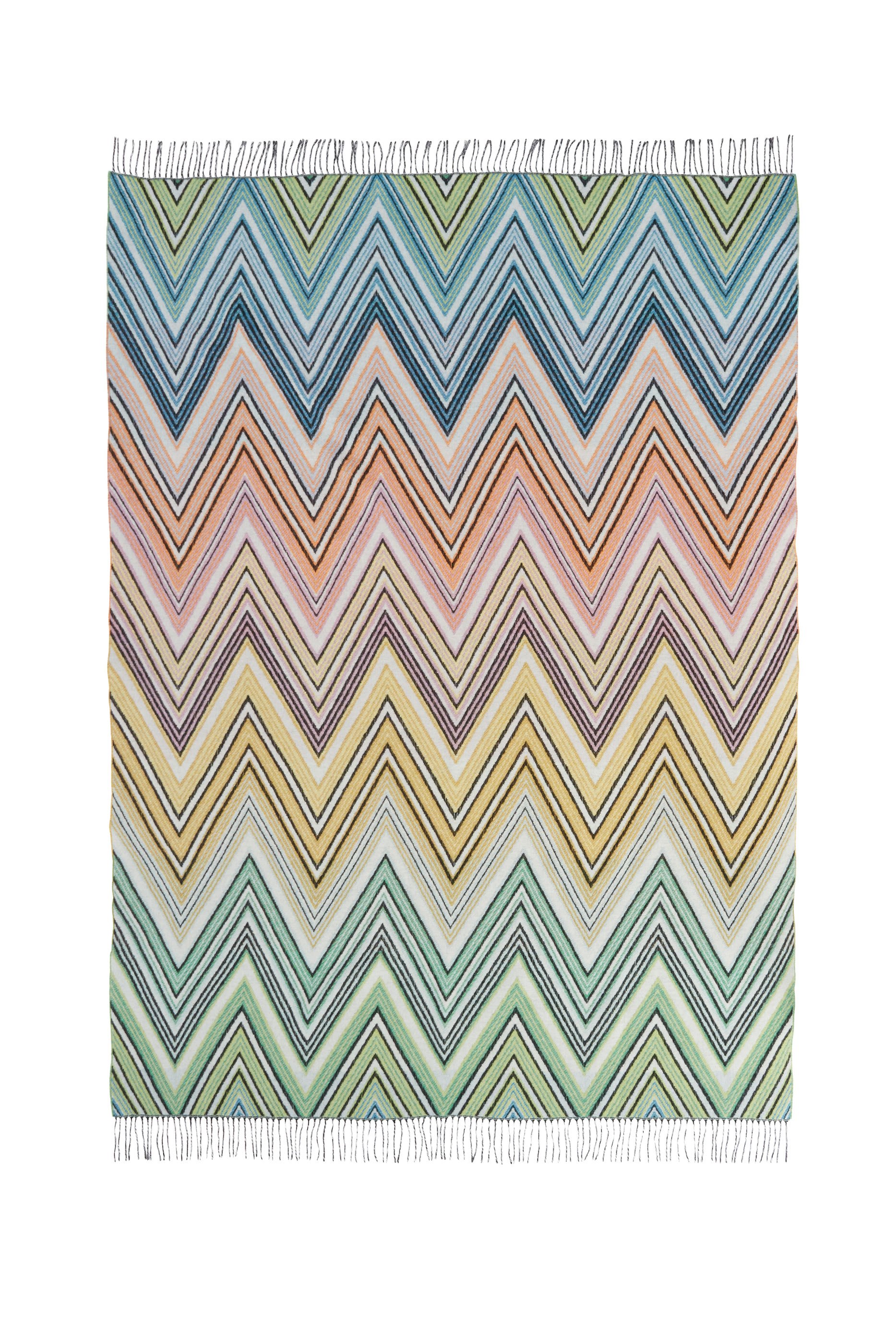 Plume Throw 