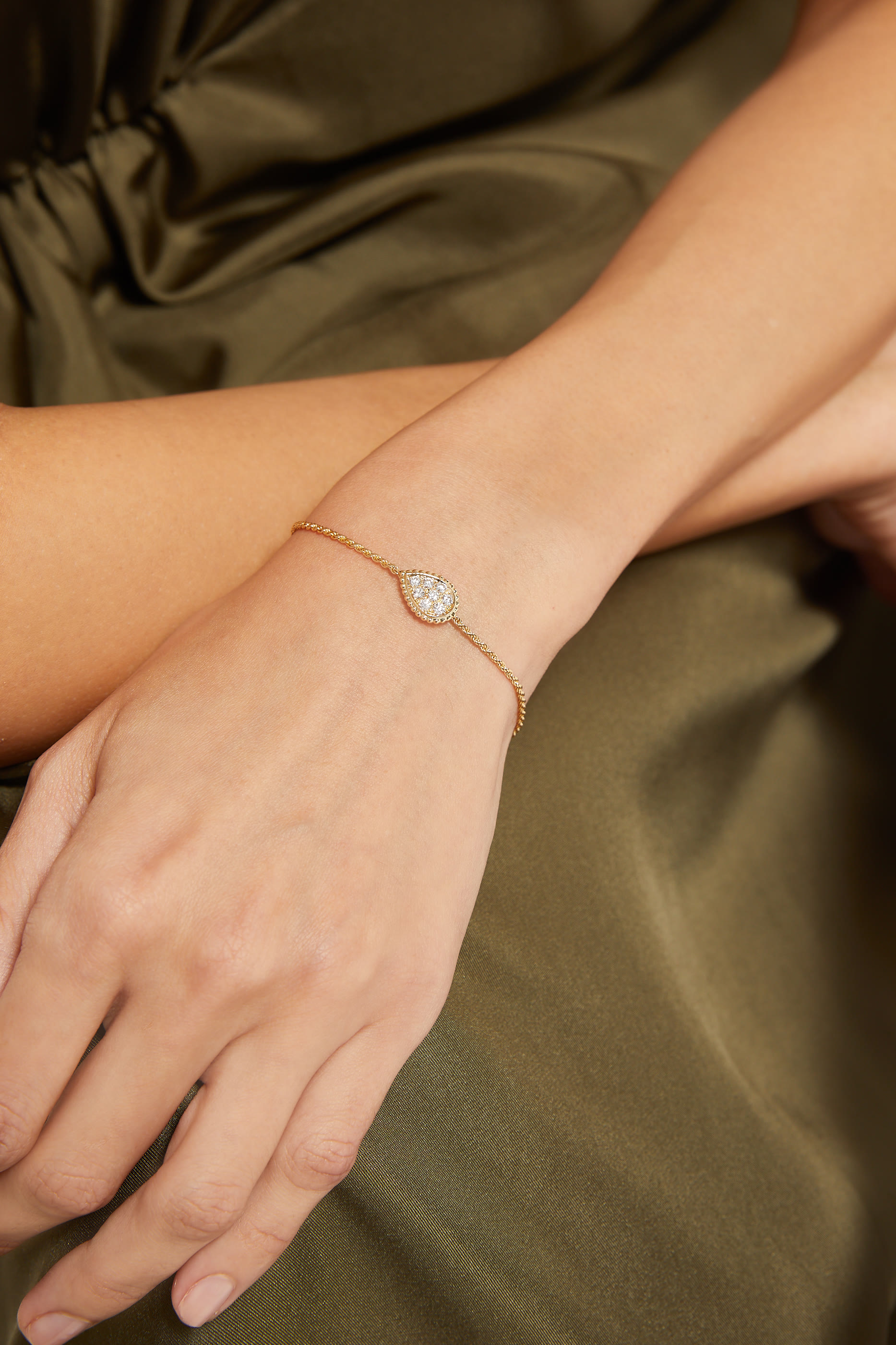 Serpent Boh&egrave;me S Motif Bracelet, 18k Yellow Gold & Diamond