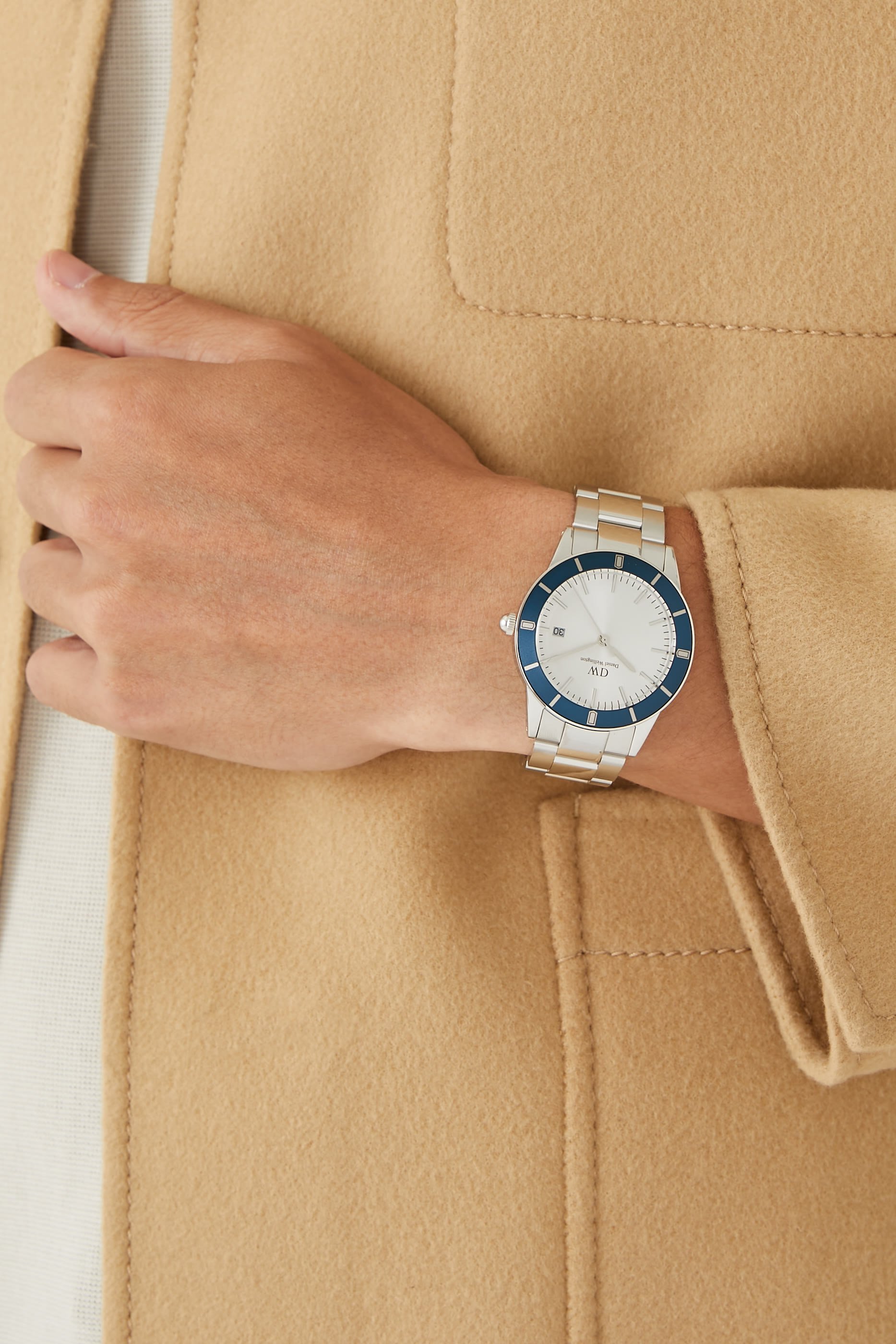 Iconic Paradigma Link Blue Bezel Watch