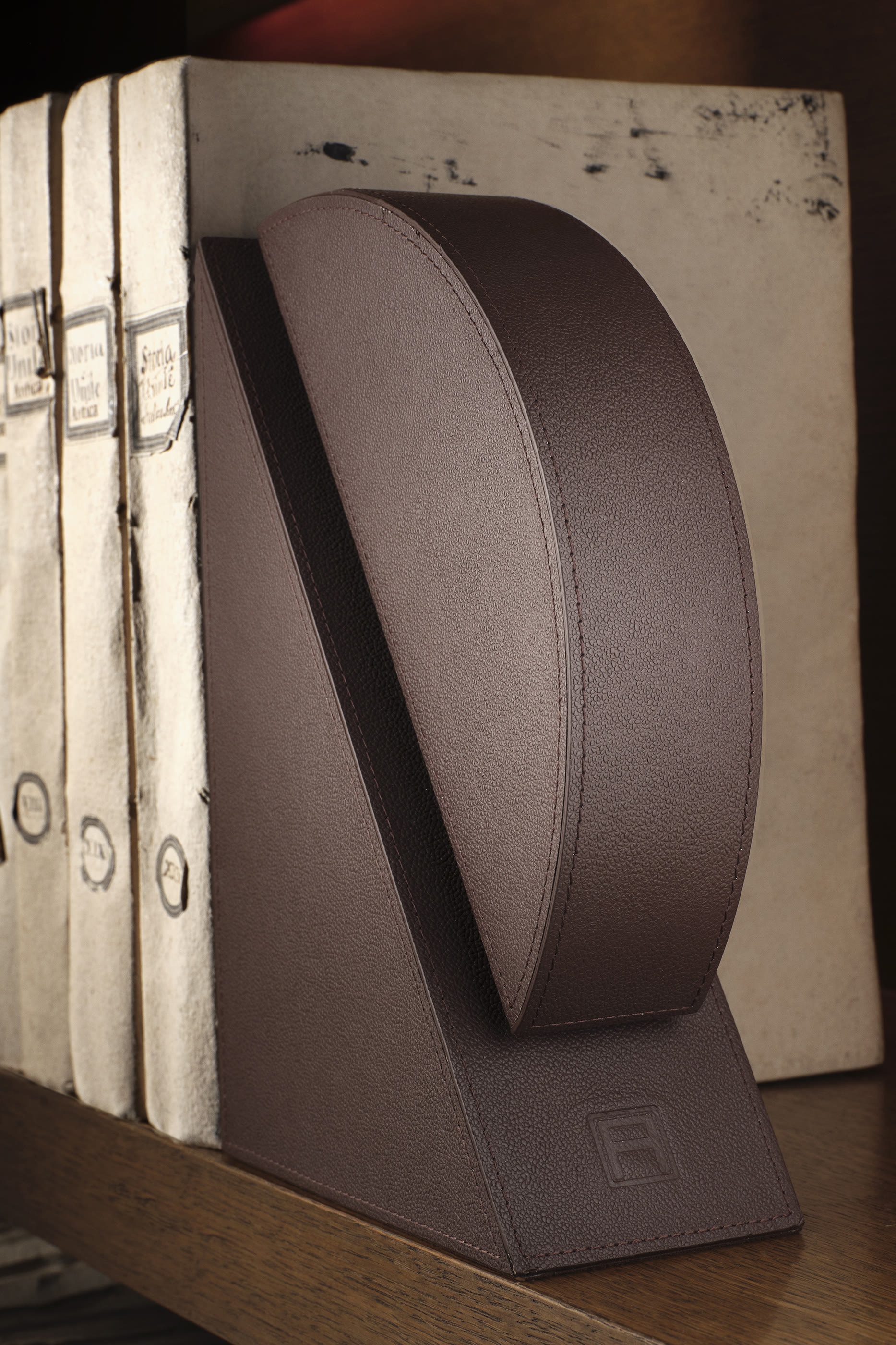 Cubist Bookend &ndash; Right