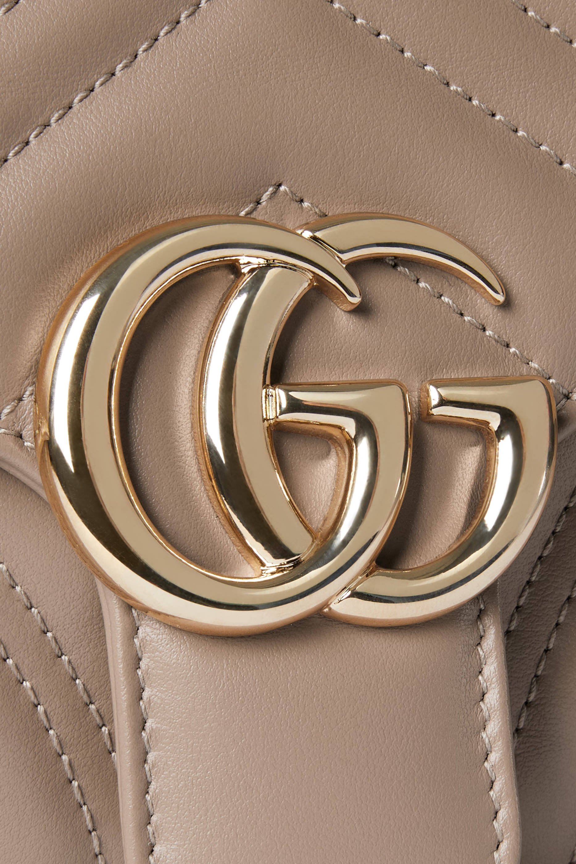 GG Marmont Mini Shoulder Bag