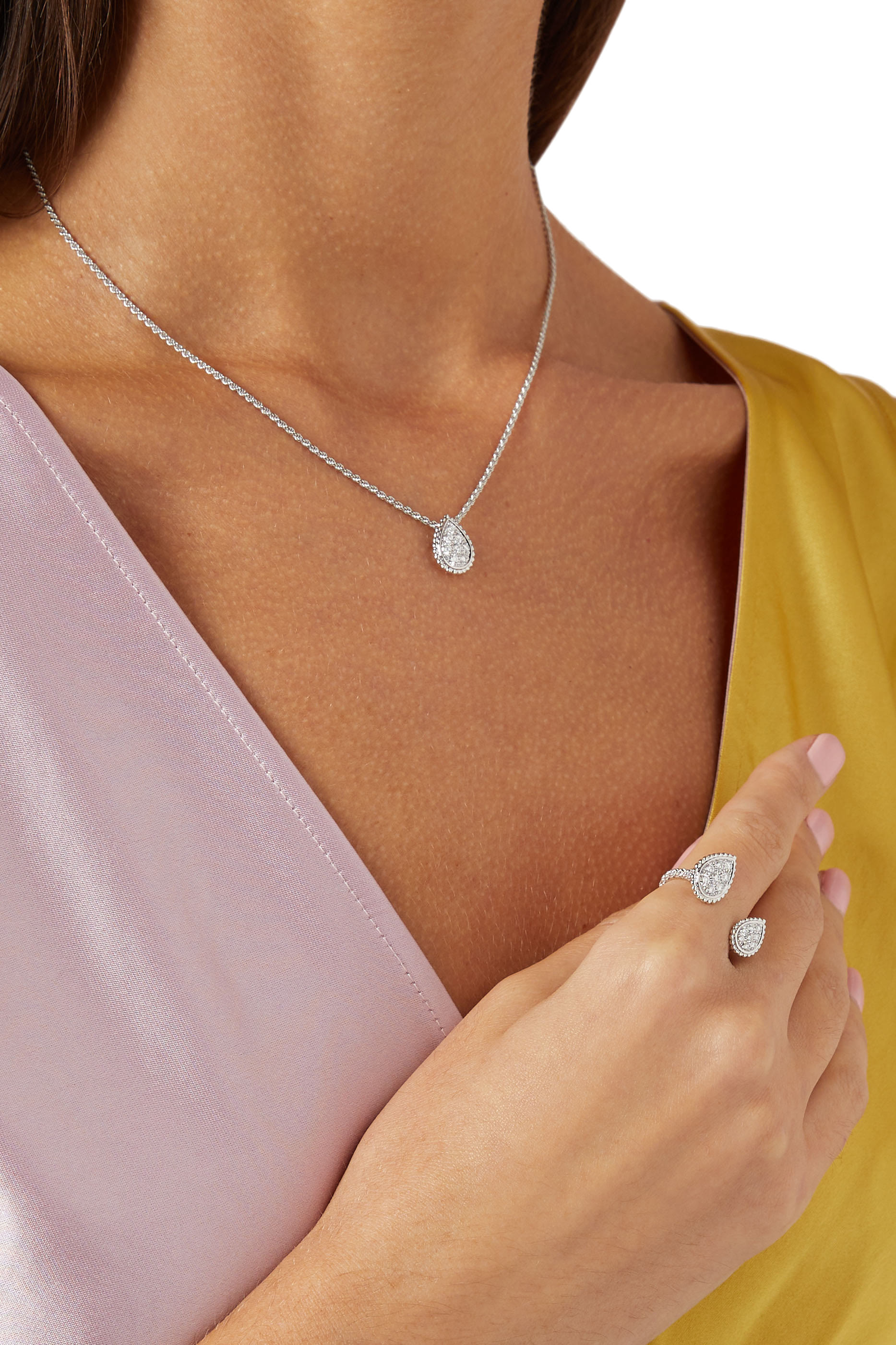 Serpent Bohème S Motif Pendant, Paved with Diamonds